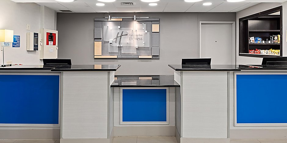 Holiday Inn Express Atlanta Kennesaw Ihg Hotel