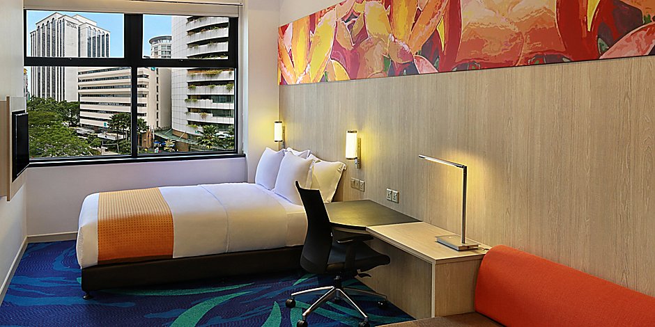 Holiday Inn Express Kuala Lumpur Standard Room with Sofabed