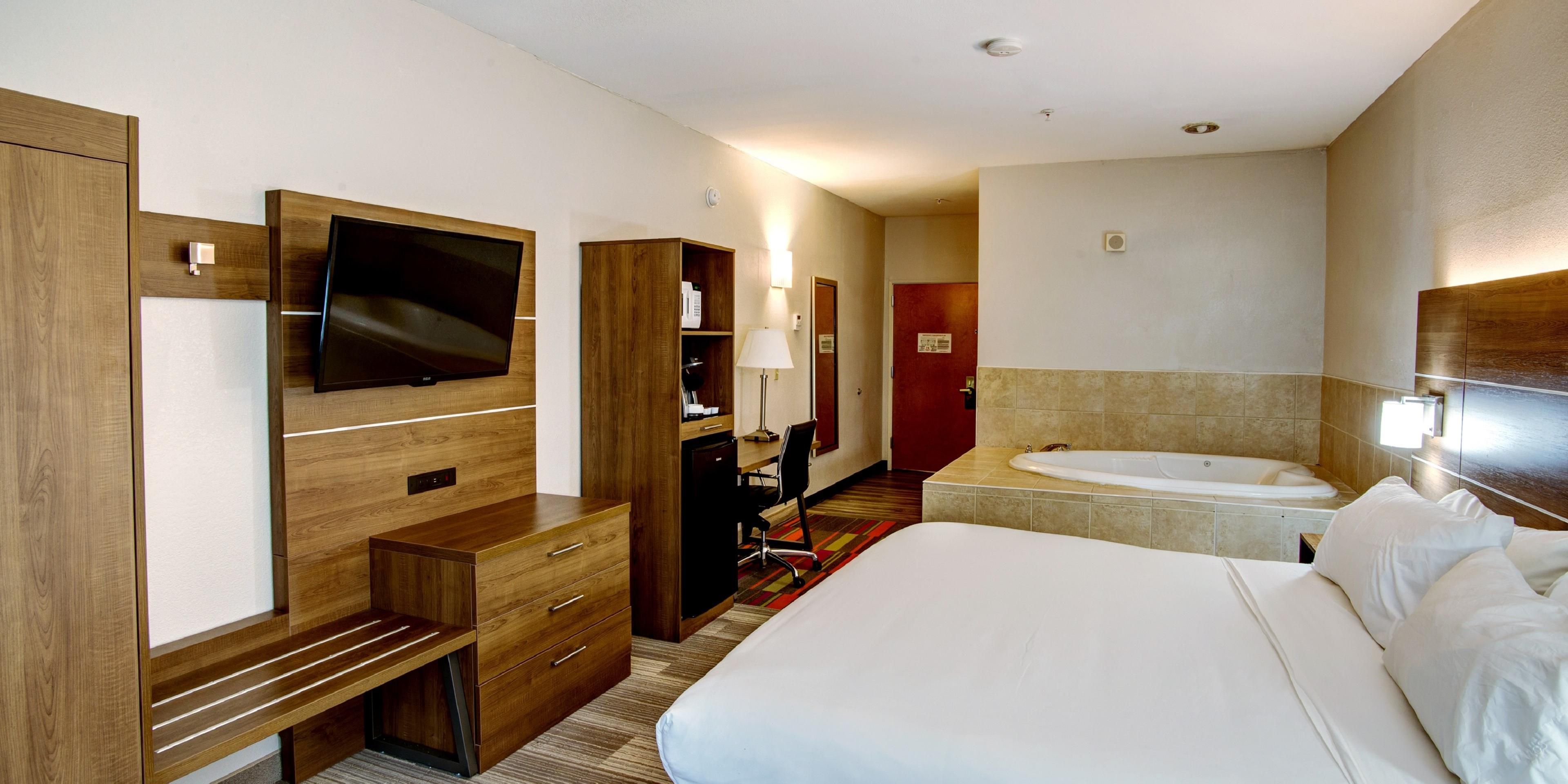 La Plata Hotels Near Waldorf Md Holiday Inn Express La Plata