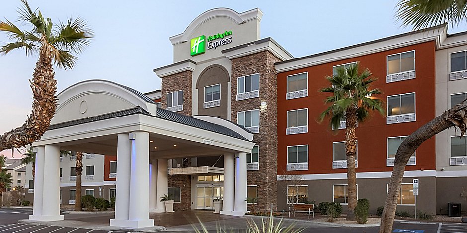 Hotels In South Las Vegas Nv Usa Near Airport With Shuttle