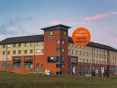 Holiday Inn Express Londres - Aeroporto de Luton in London, United Kingdom