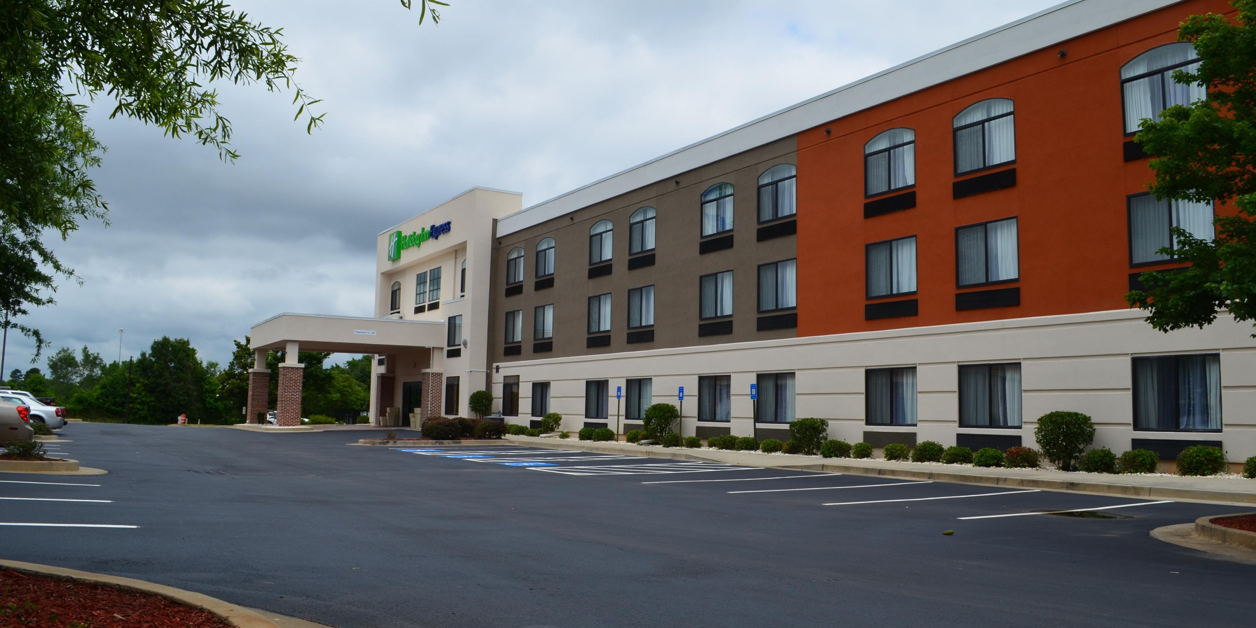 Holiday Inn Express Madison Hotel By Ihg