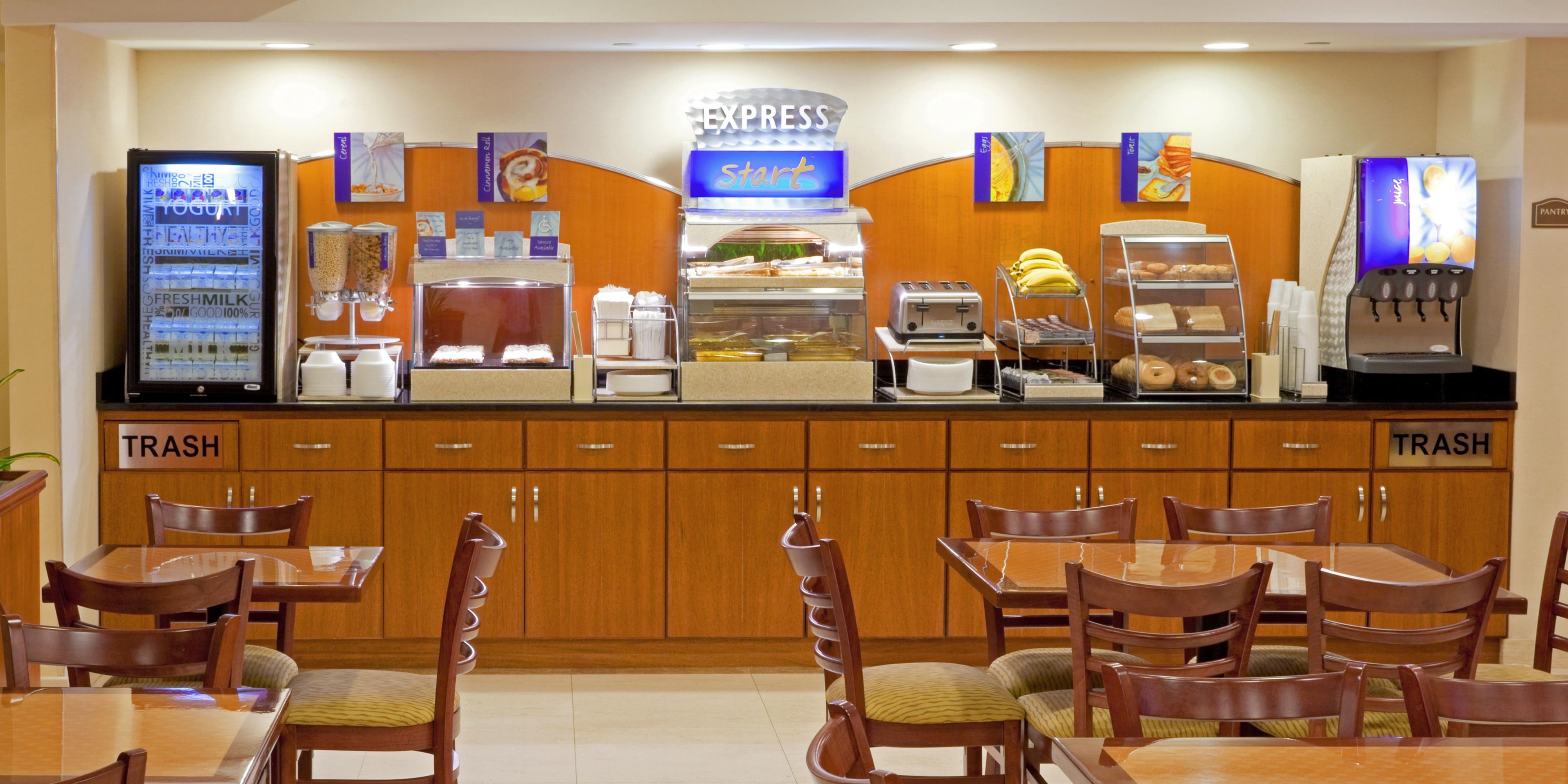 Queens Hotels Near Laguardia Airport Holiday Inn Express Queens