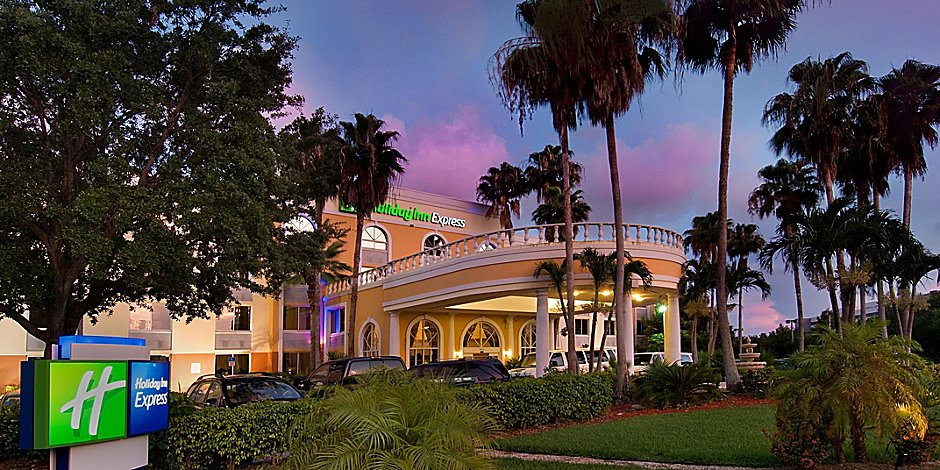Doral Hotels Near Miami Airport Mia Holiday Inn Express Miami