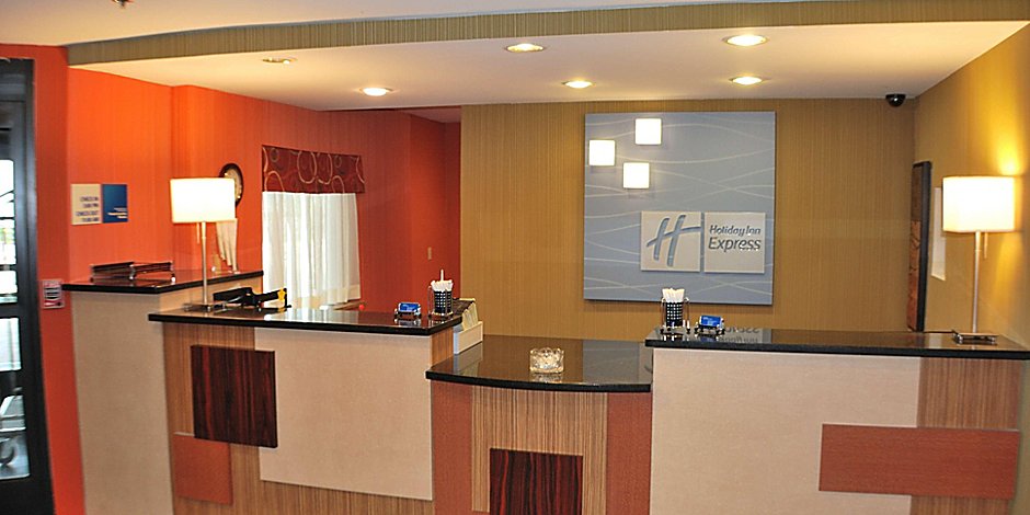 West End Nashville Hotels By Airport Holiday Inn Express