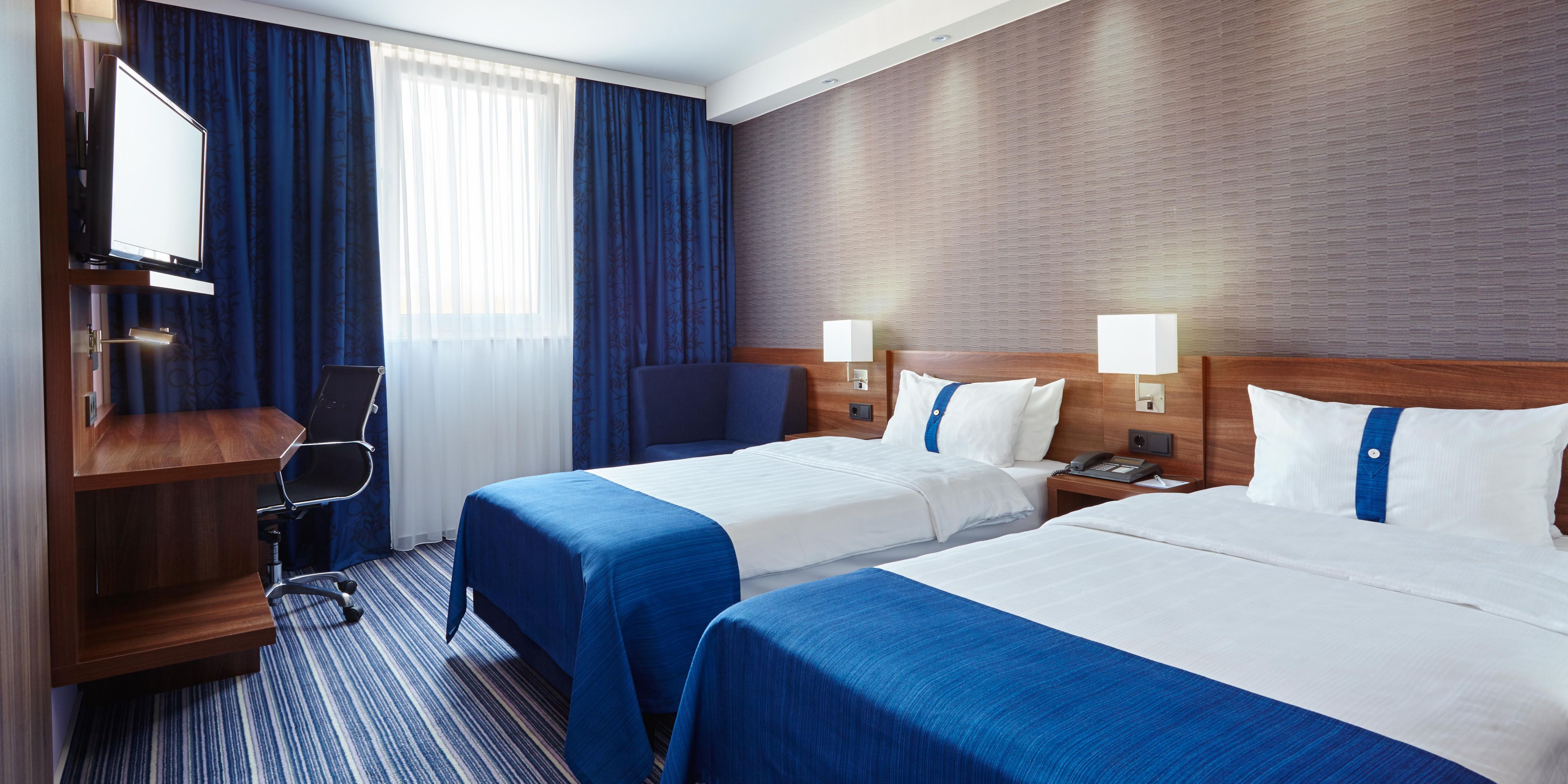 Promo 75% Off Holiday Inn Express Neunkirchen Germany ...