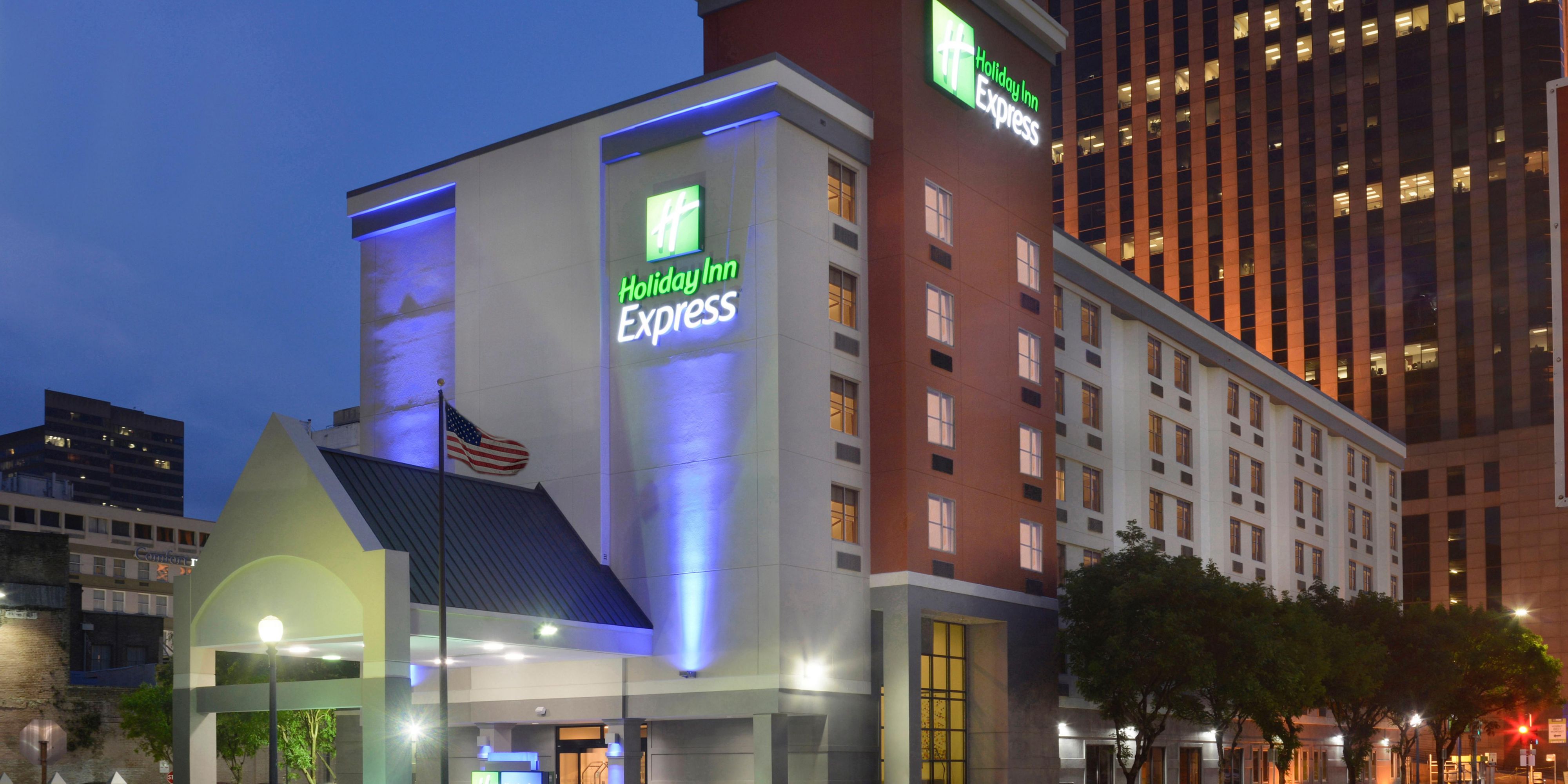 Hotels In Downtown New Orleans Holiday Inn Express New Orleans