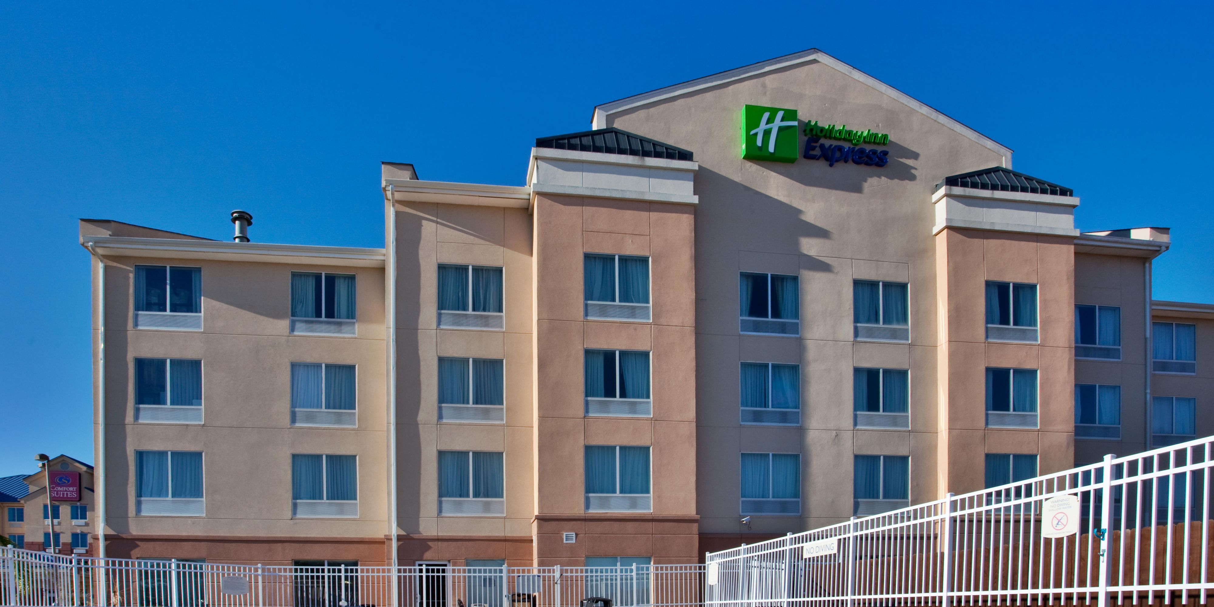 holiday inn express new orleans 4187799830 2x1
