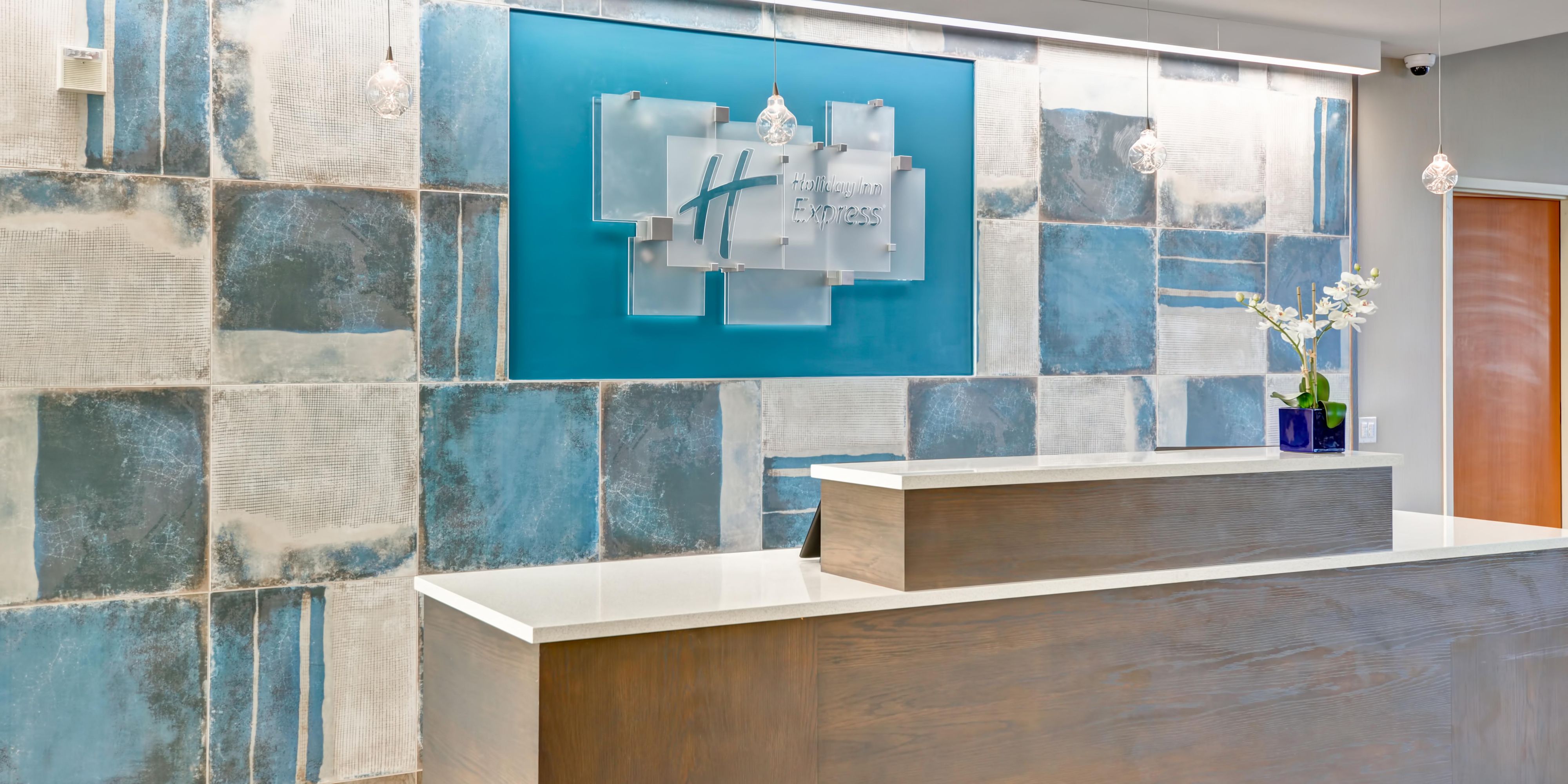 Newport Beach Hotels Near Balboa Island Ca Holiday Inn