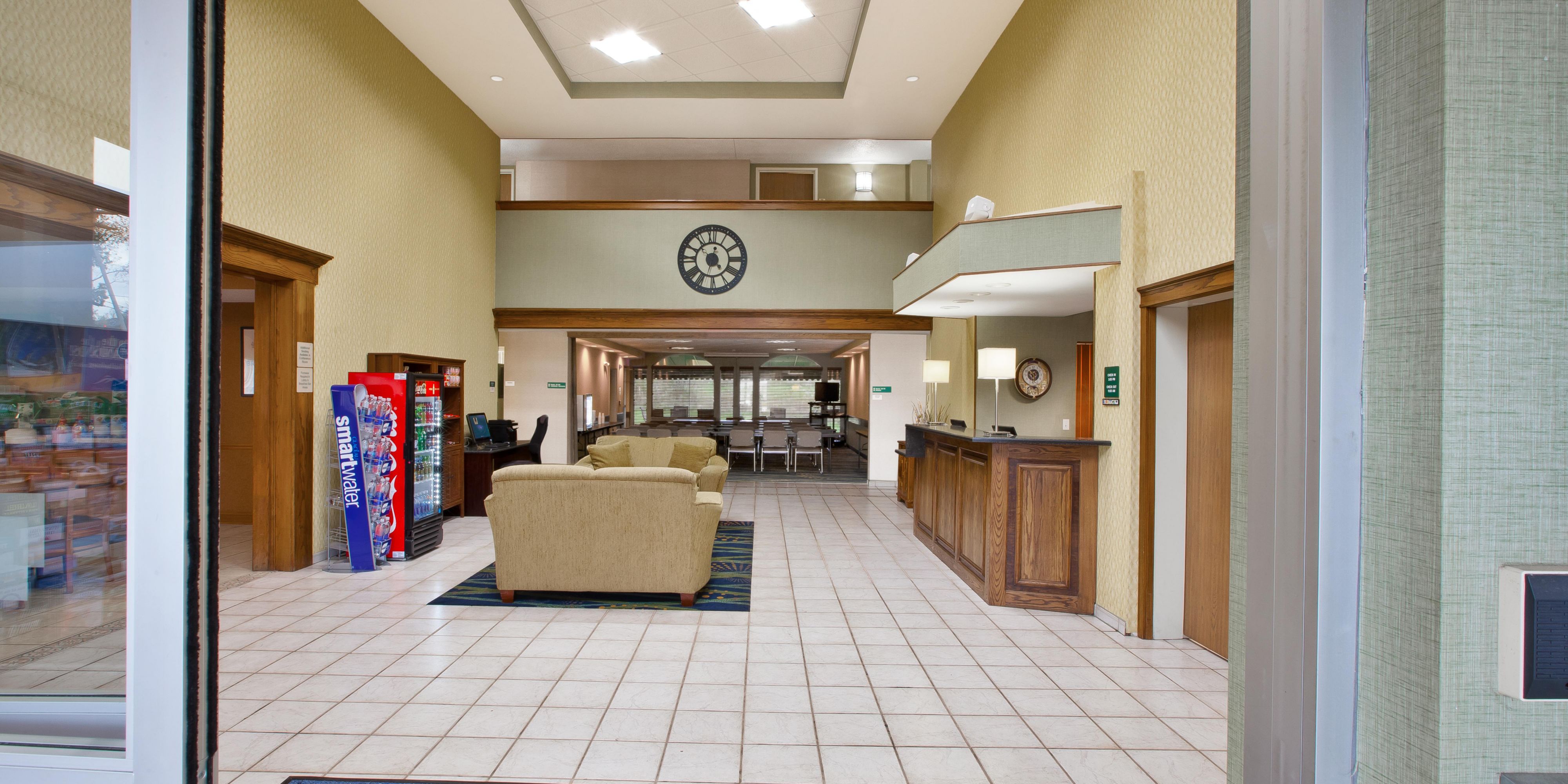 Pa Turnpike Hotels In Irwin Pa Holiday Inn Express Irwin Pa