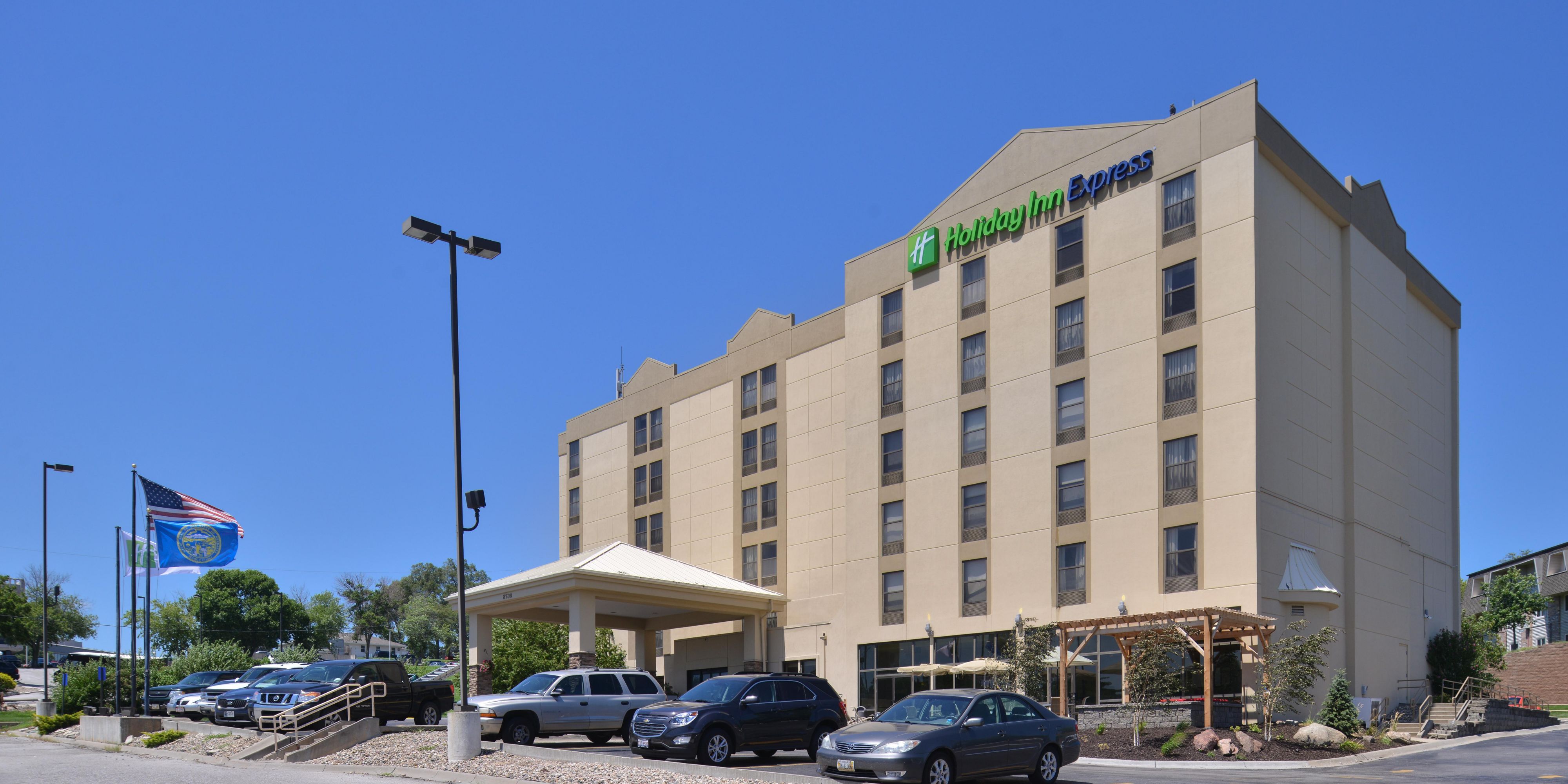 Pet Friendly Hotels In Omaha Ne Holiday Inn Express Omaha West