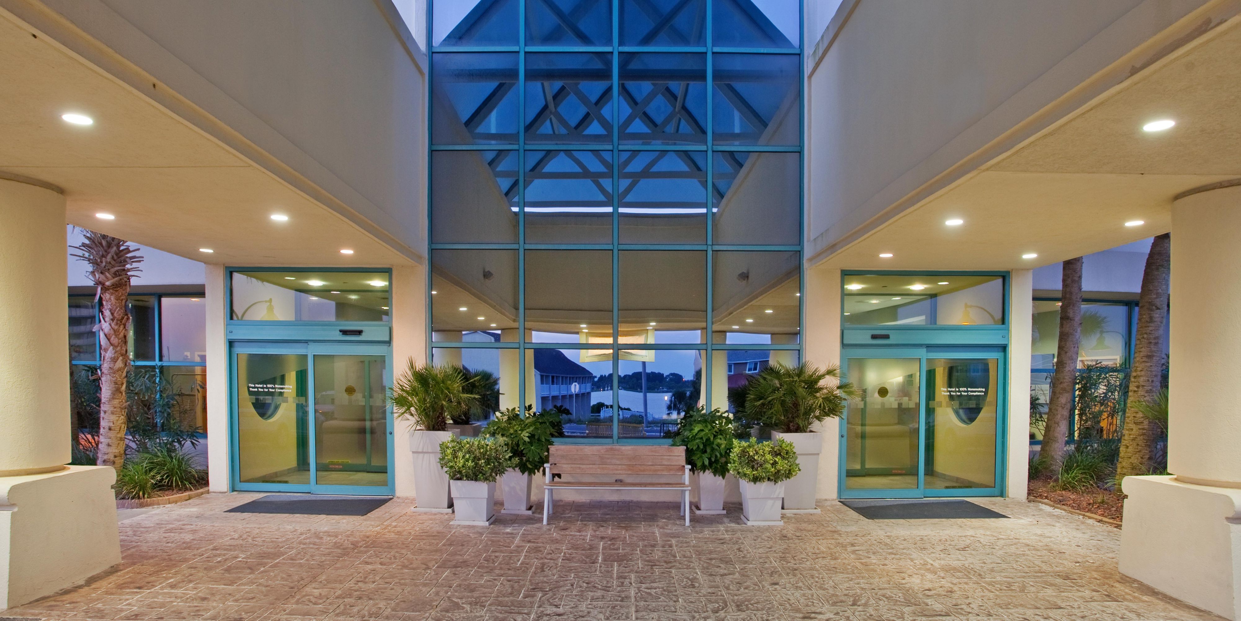 Pensacola Beach Hotel Near Santa Rosa Island Holiday Inn Express