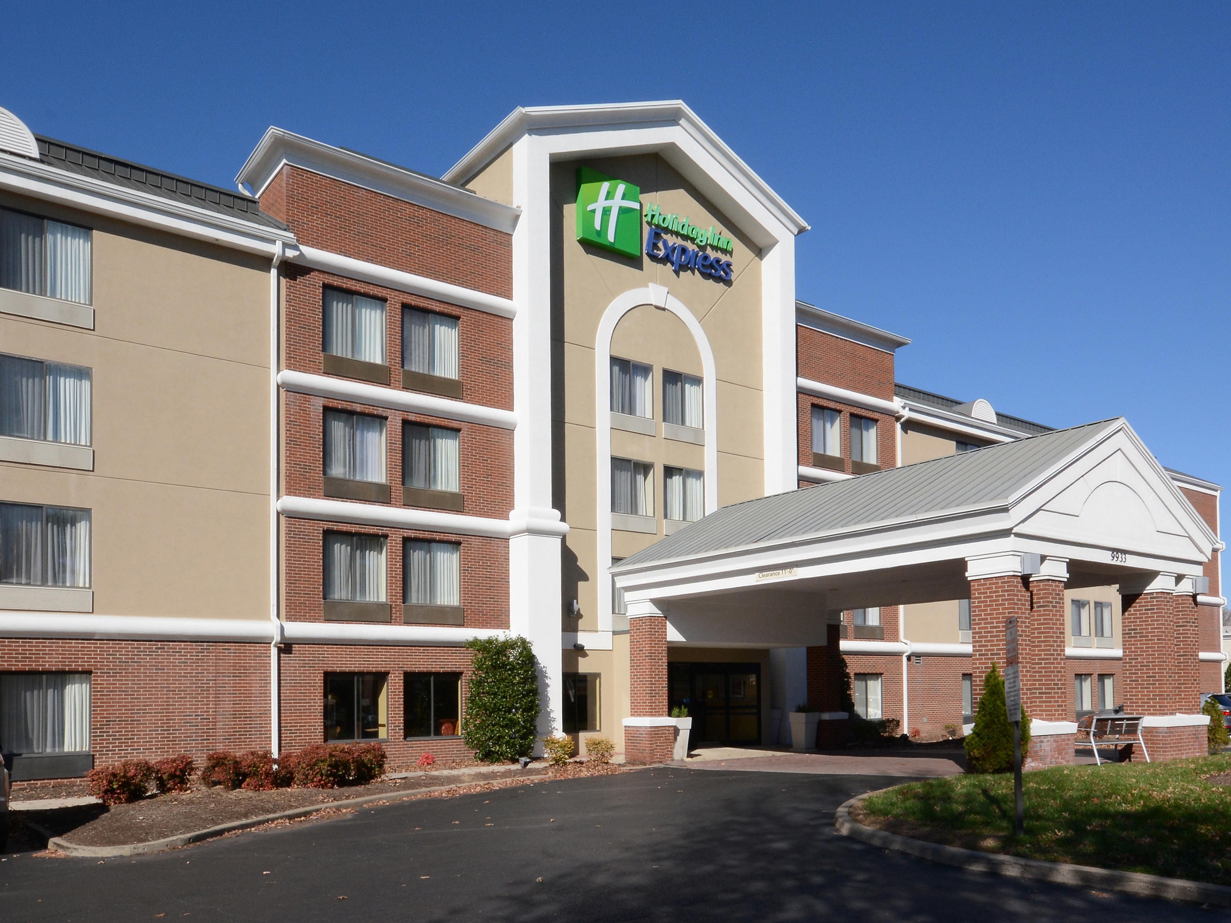 Pet-Friendly Hotel near VCU | Holiday Inn Express Richmond ...