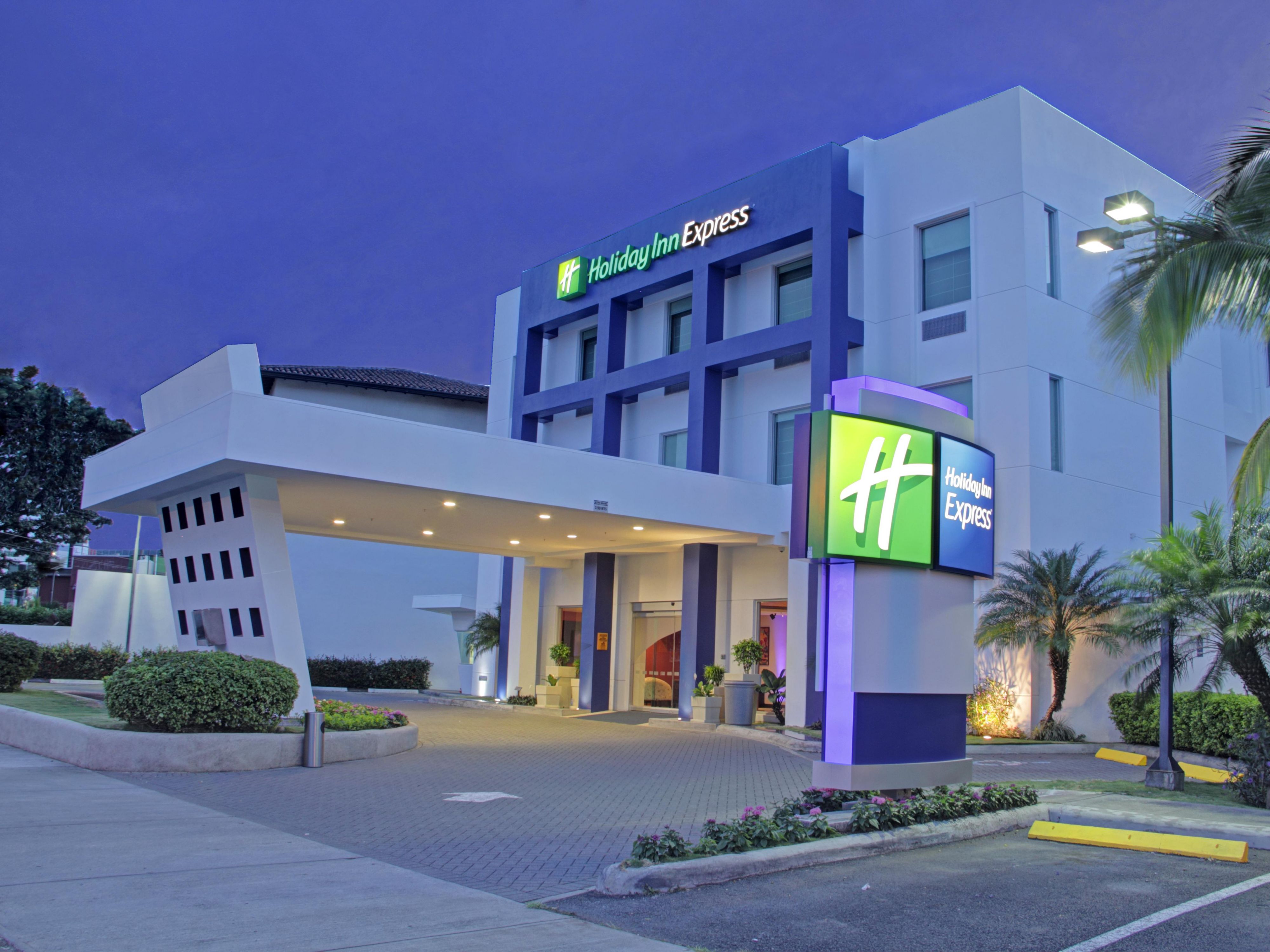 Holiday Inn Express San Jose Forum Hotel IHG