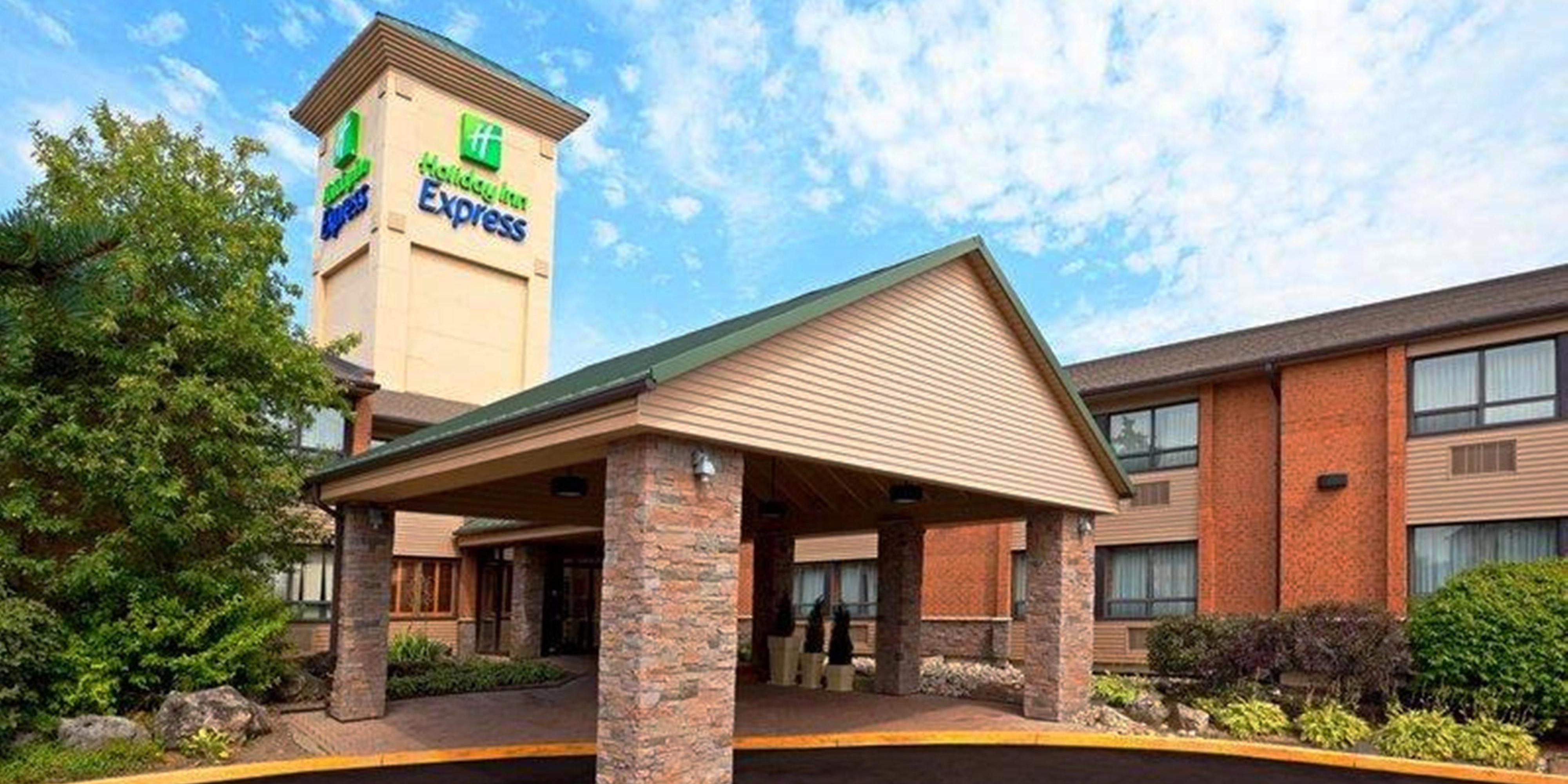 Scarborough Hotels Near Toronto Zoo Holiday Inn Express Toronto