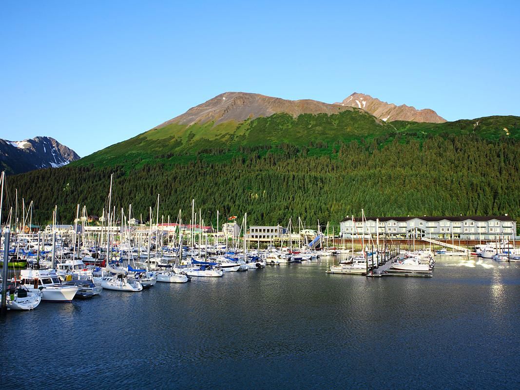 Holiday Inn Express Seward Harbor Hotel in Seward, Alaska - Seward Hotels