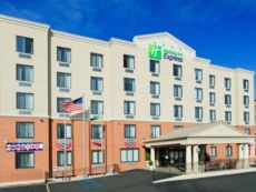 Holiday Inn Express Staten Island West in Corona, New York