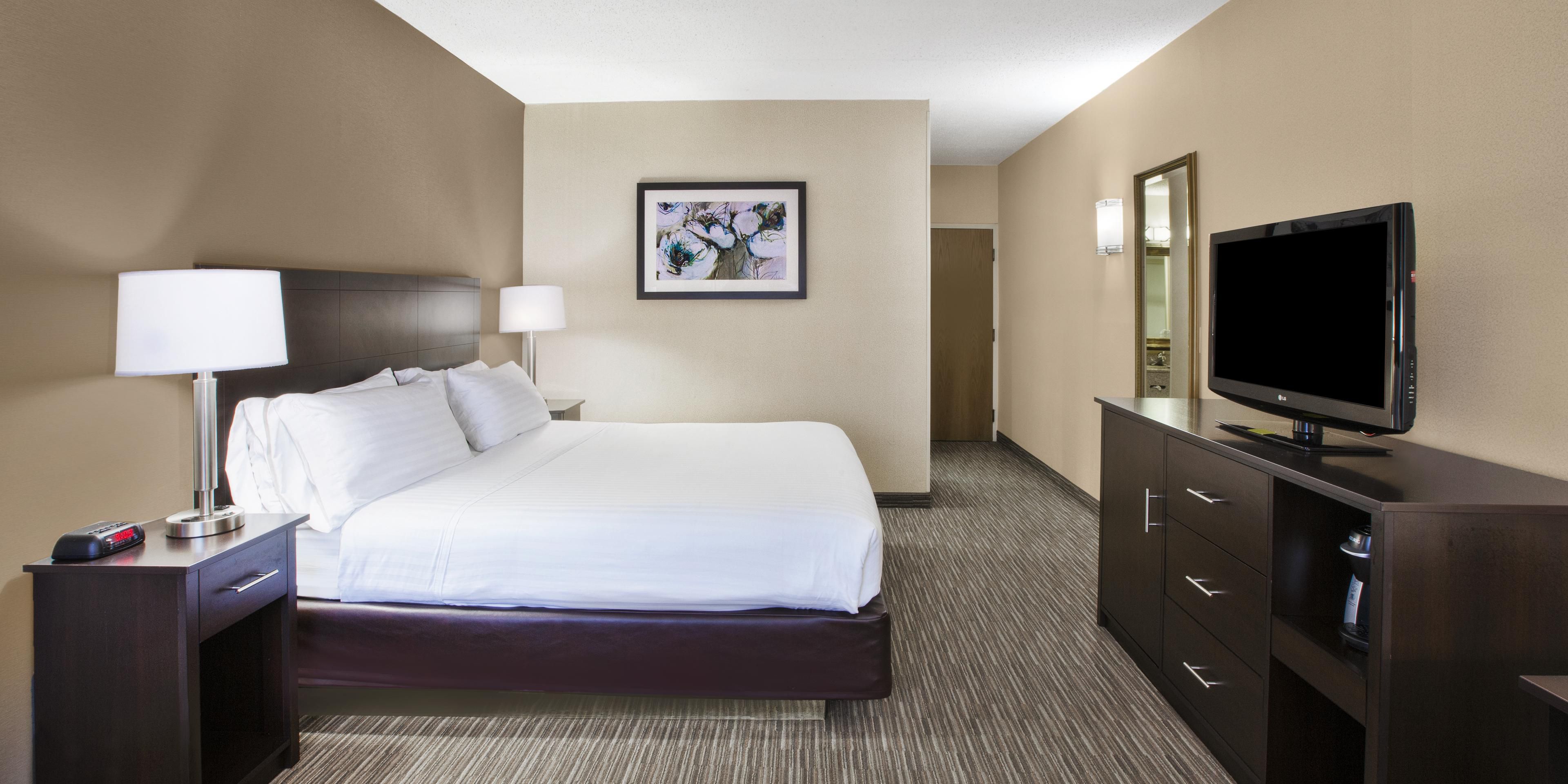 Hotels In Warren Mi Holiday Inn Express Detroit Warren Gm