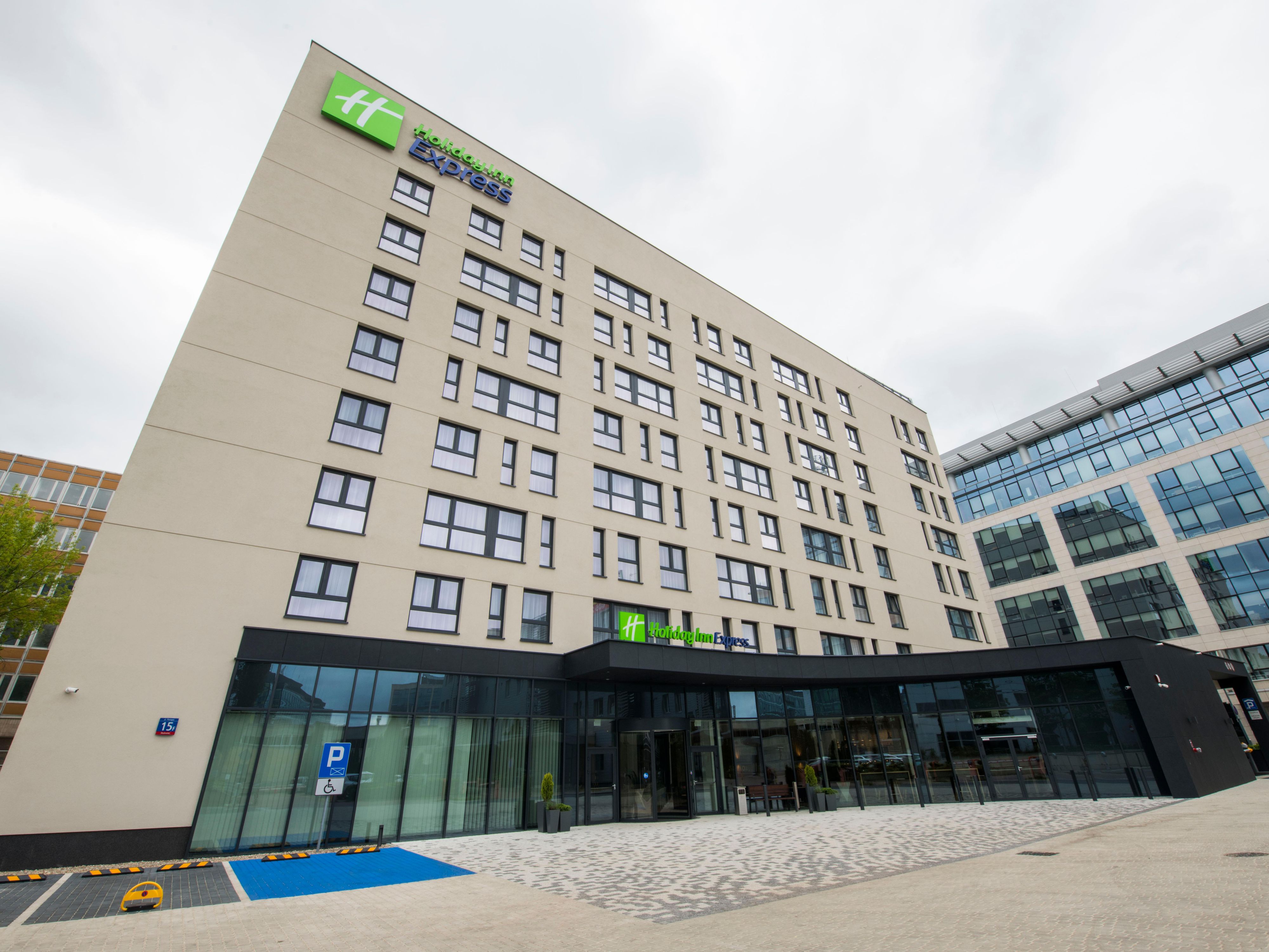 Holiday Inn Express Warsaw - Mokotow Hotel by IHG