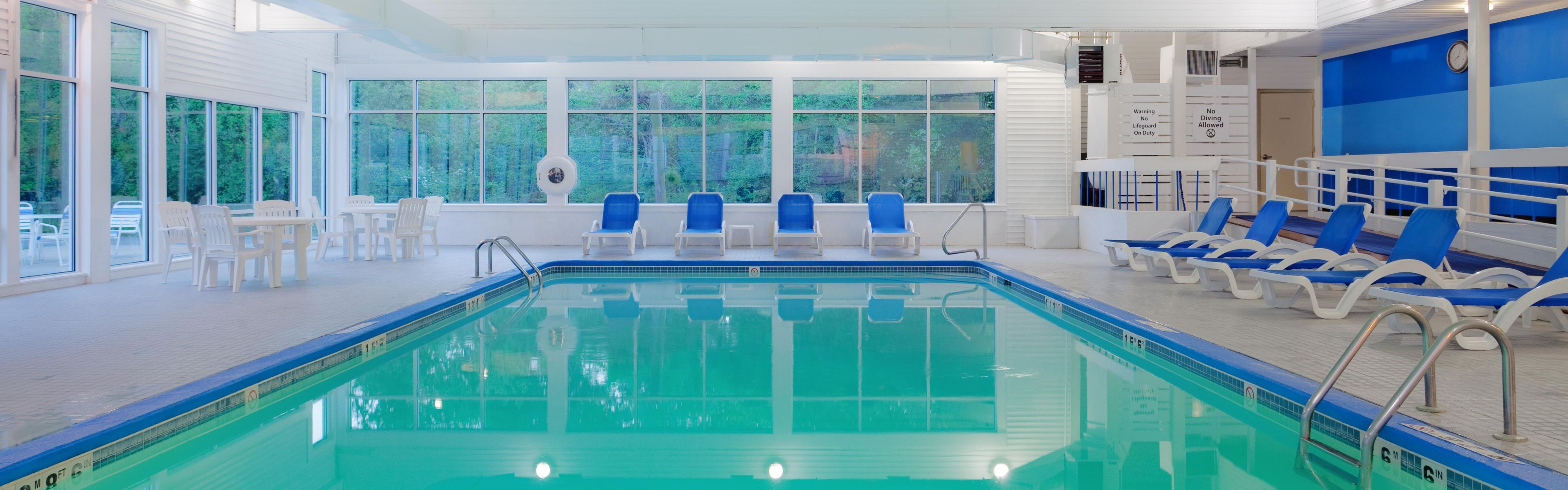 Holiday Inn Cape Cod Falmouth Free Internet More - 