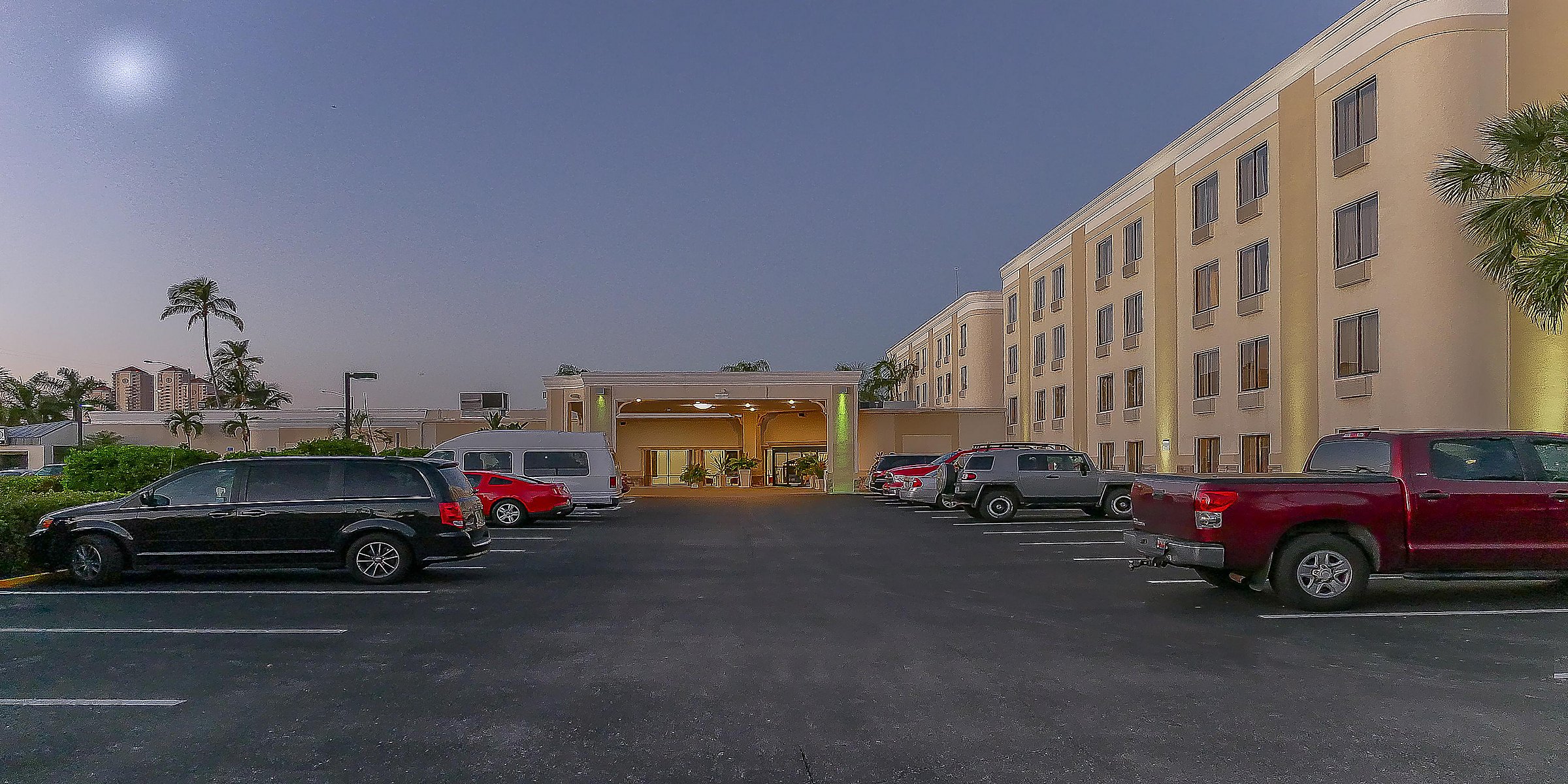 Holiday Inn Fort Myers Downtown Area Hotel By Ihg