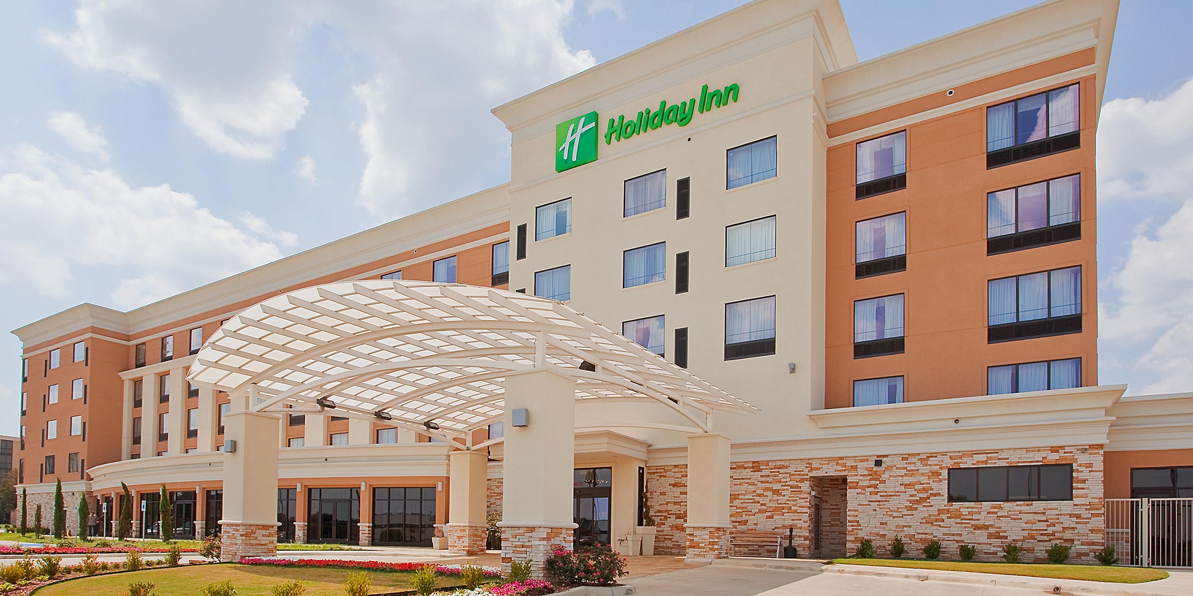 Fort Worth Hotels Near Tcu Holiday Inn Fort Worth North Fossil Creek