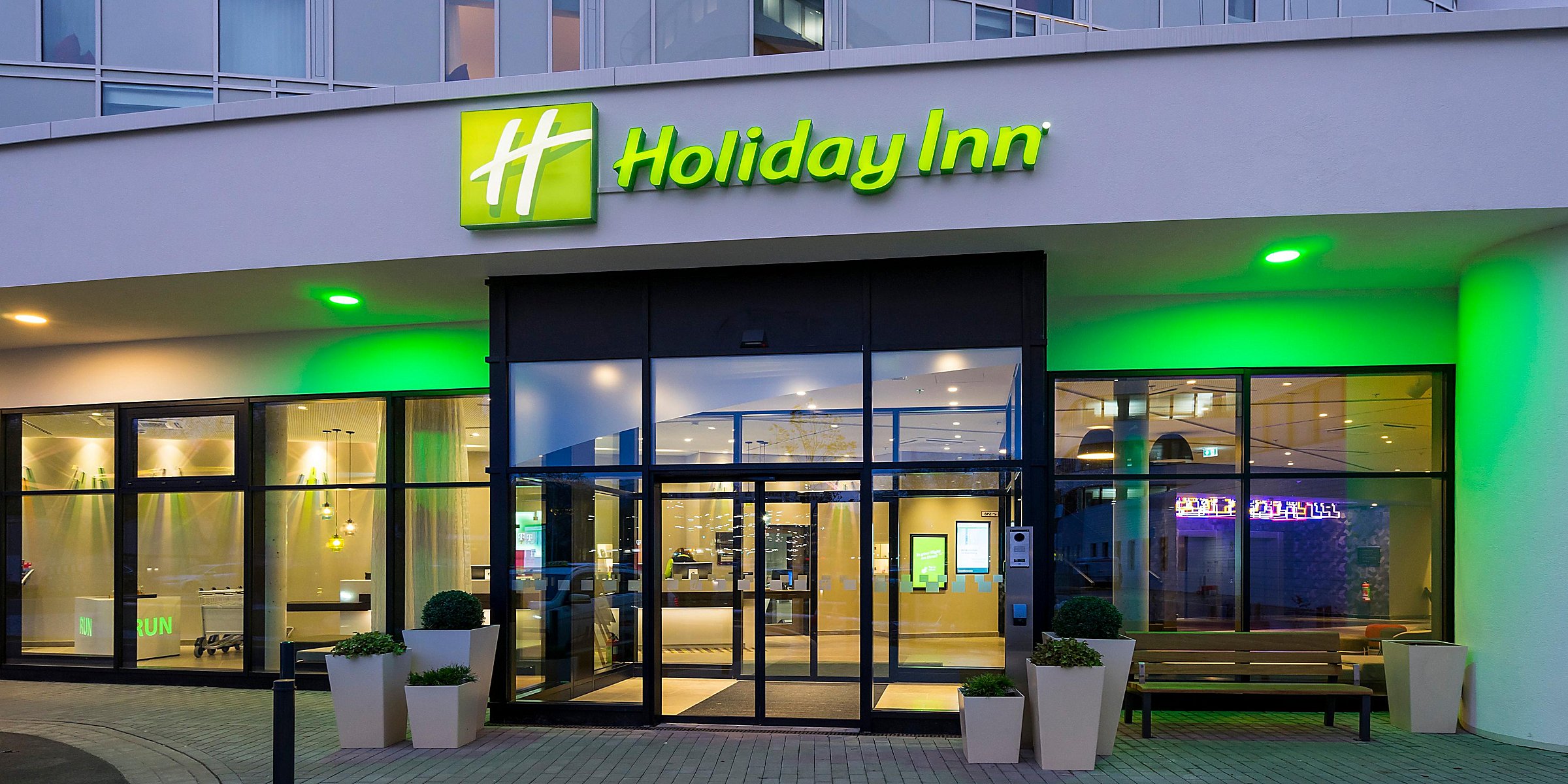 Hotels Near Hamburg Airport Ham Holiday Inn Hamburg City Nord