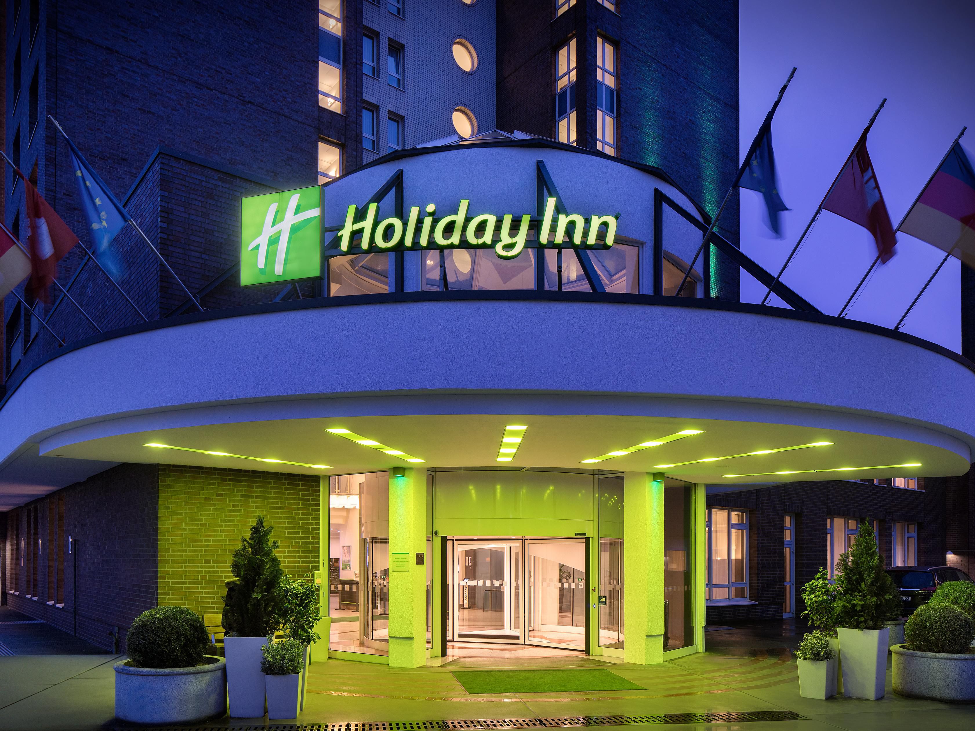 Hamburg Hotel with Pool: Holiday Inn Hotel Hamburg