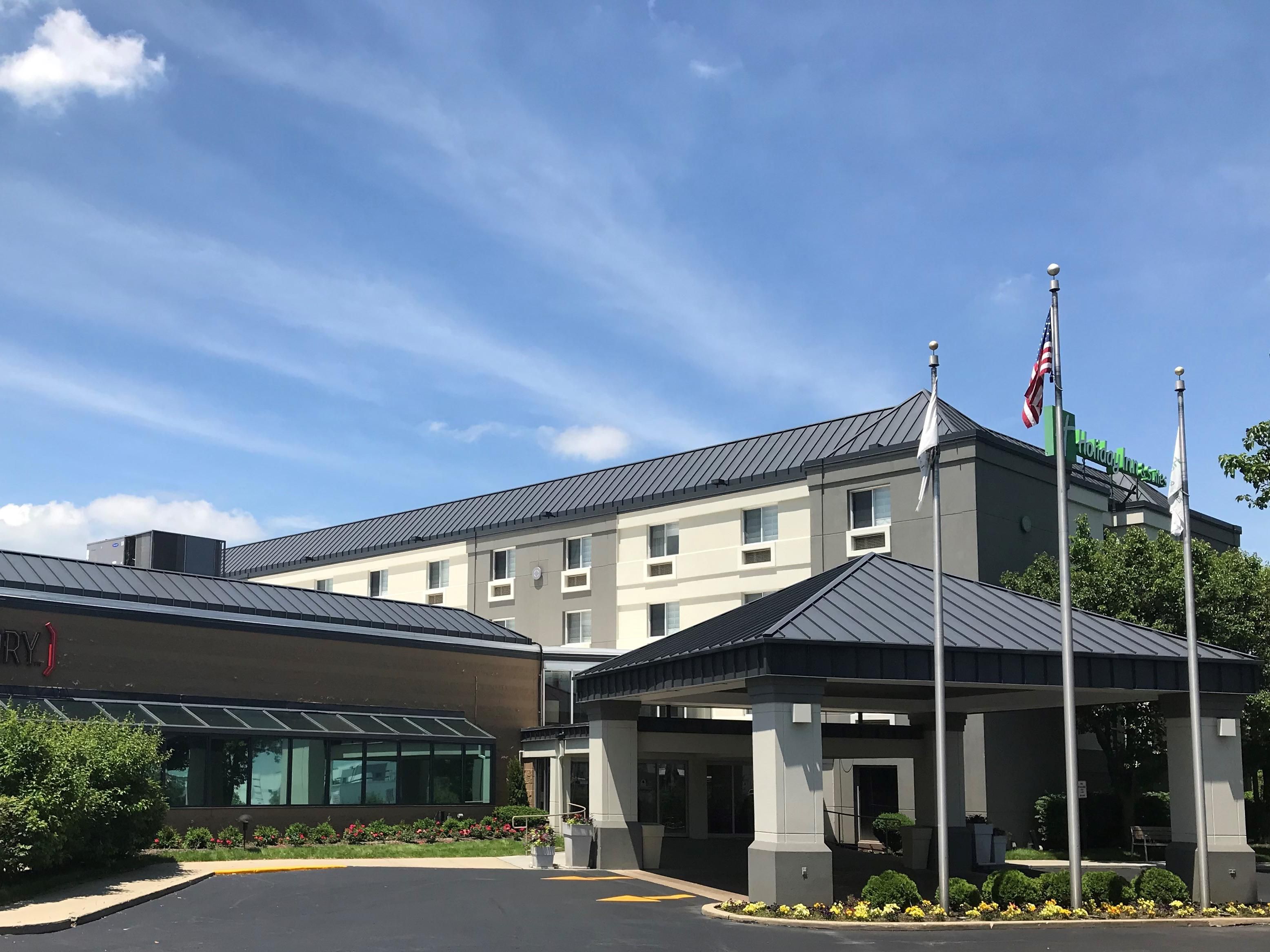 Hotels in Carol Stream, IL Holiday Inn & Suites ChicagoCarol Stream