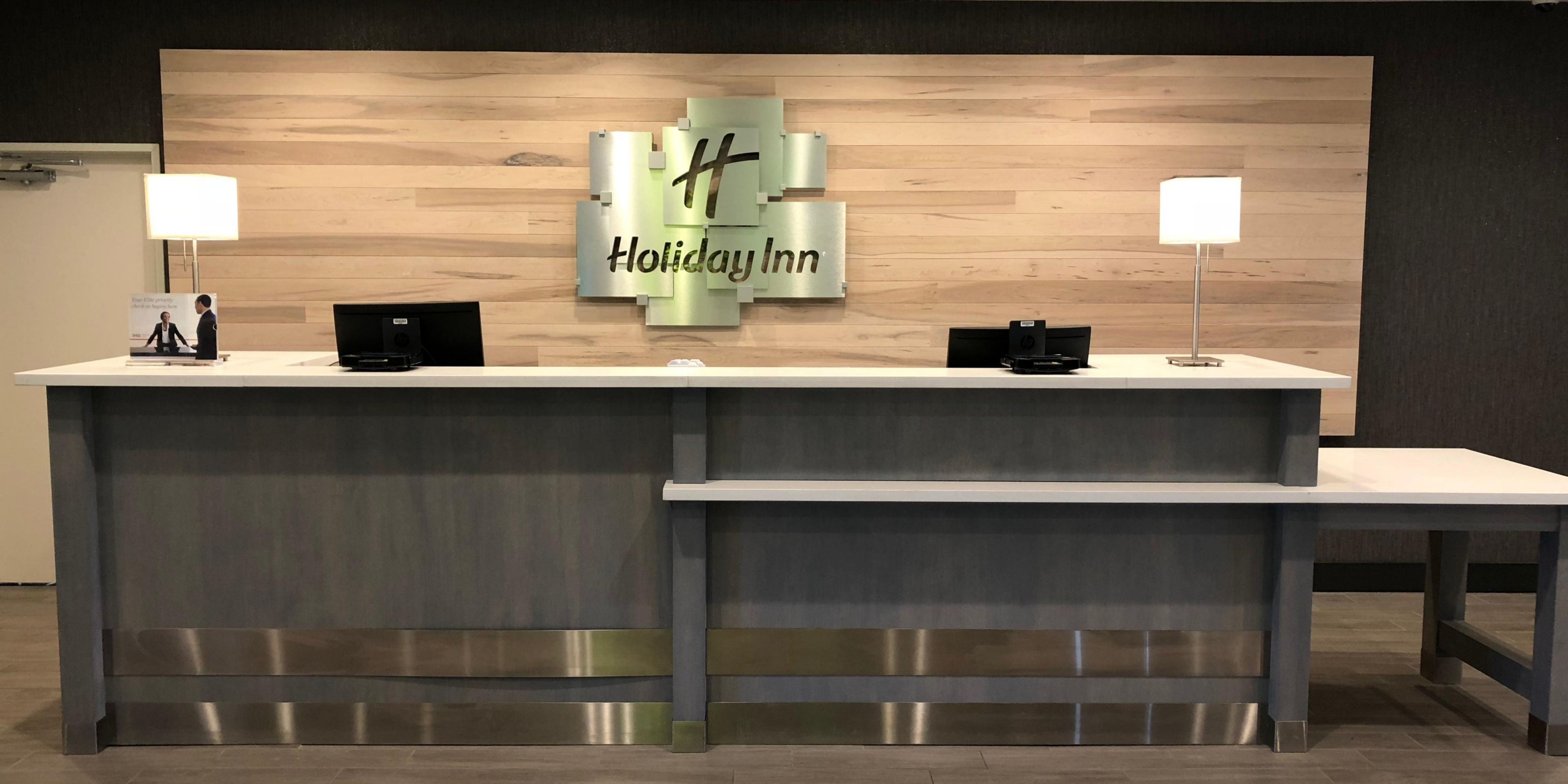 Hotels In Decatur Il Holiday Inn Suites Decatur Forsyth