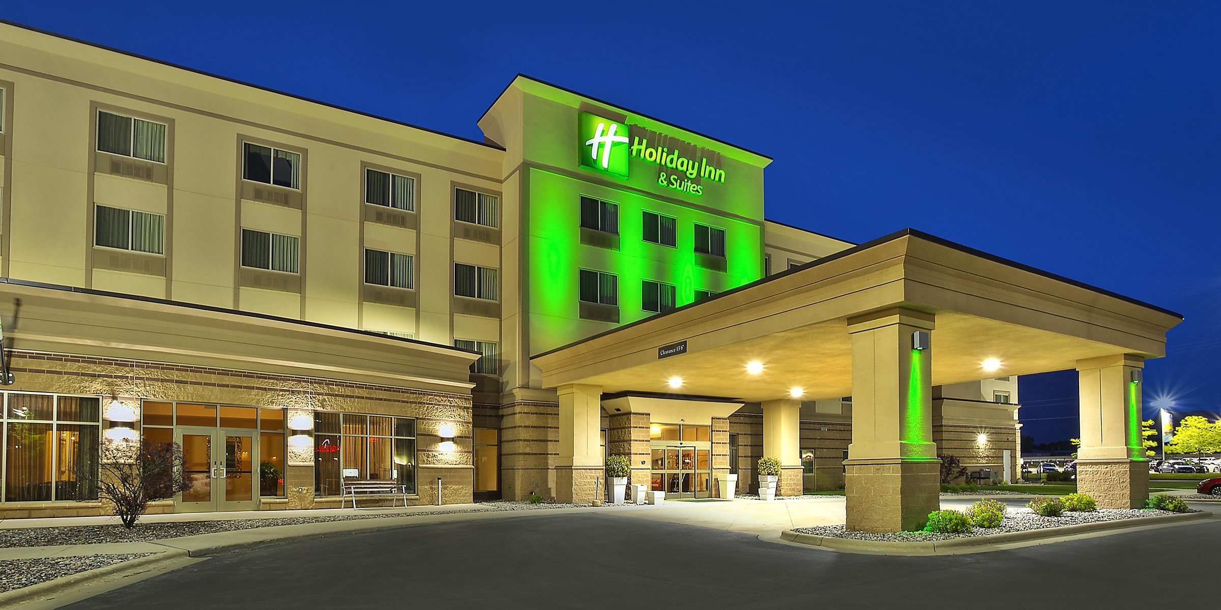 Holiday Inn Hotel Suites Green Bay Stadium Hotel By Ihg