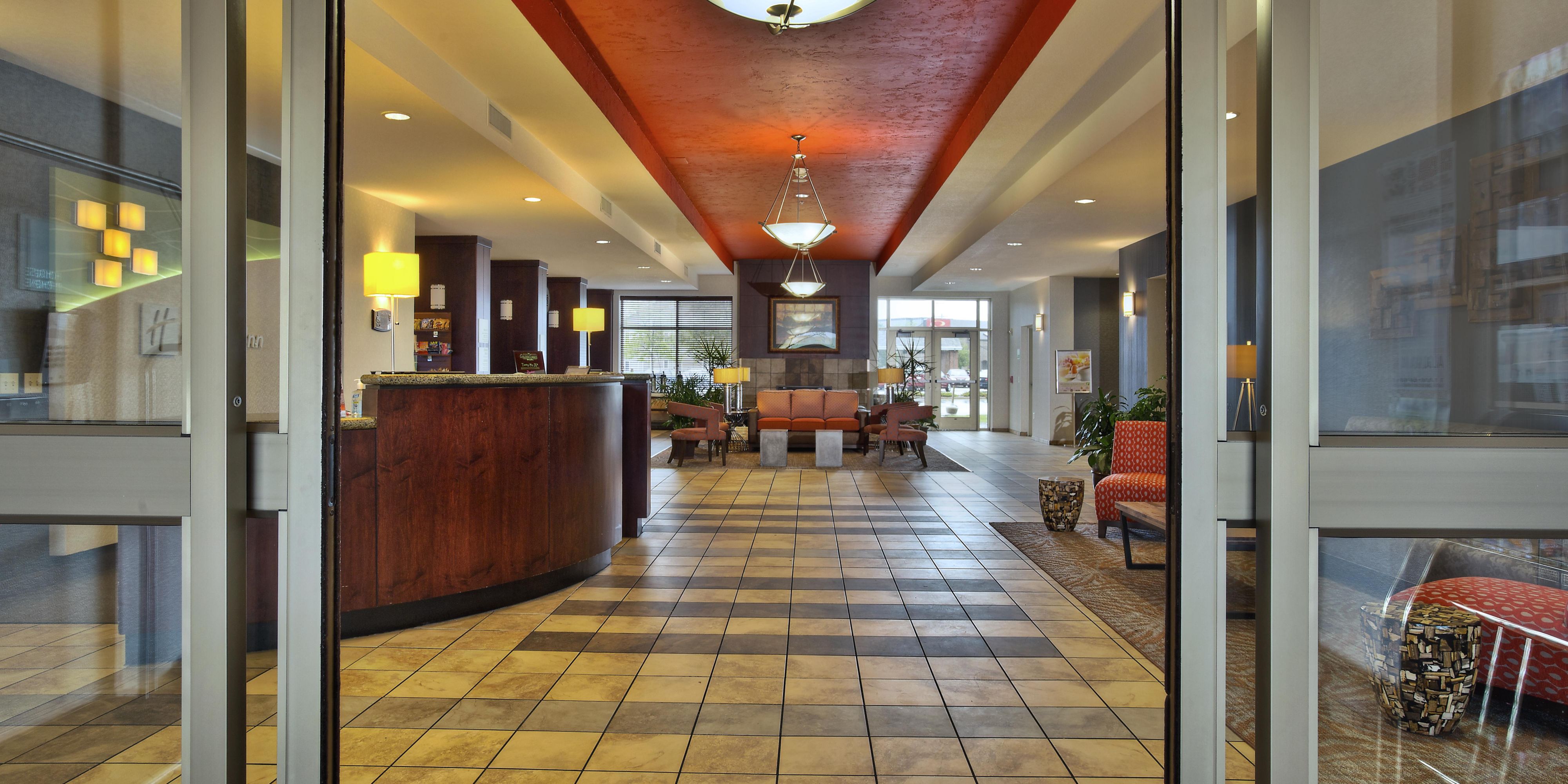 Holiday Inn Hotel Suites Green Bay Stadium Hotel By Ihg