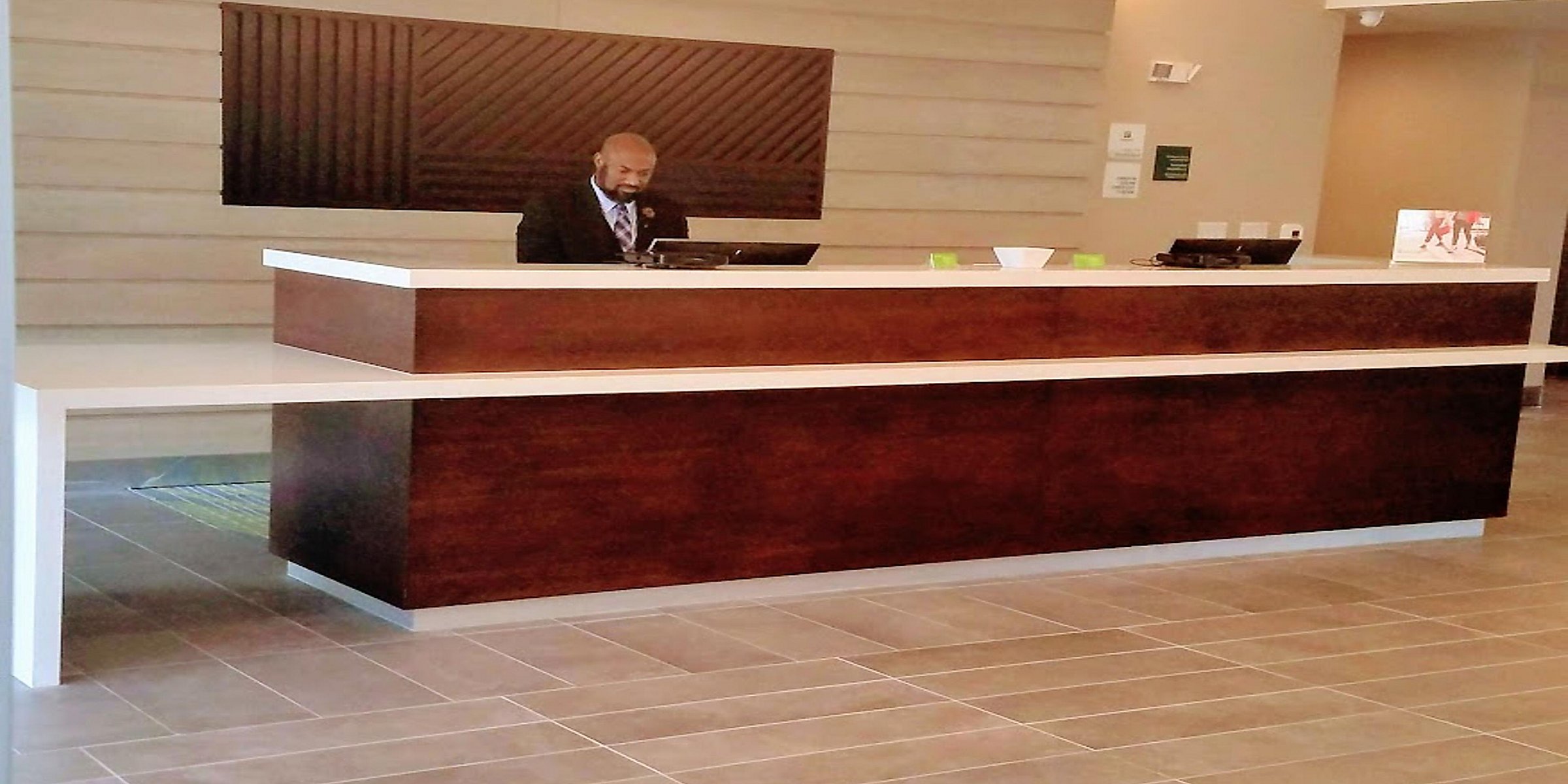 Houston Area Hotels By Willowbrook Mall Holiday Inn Suites