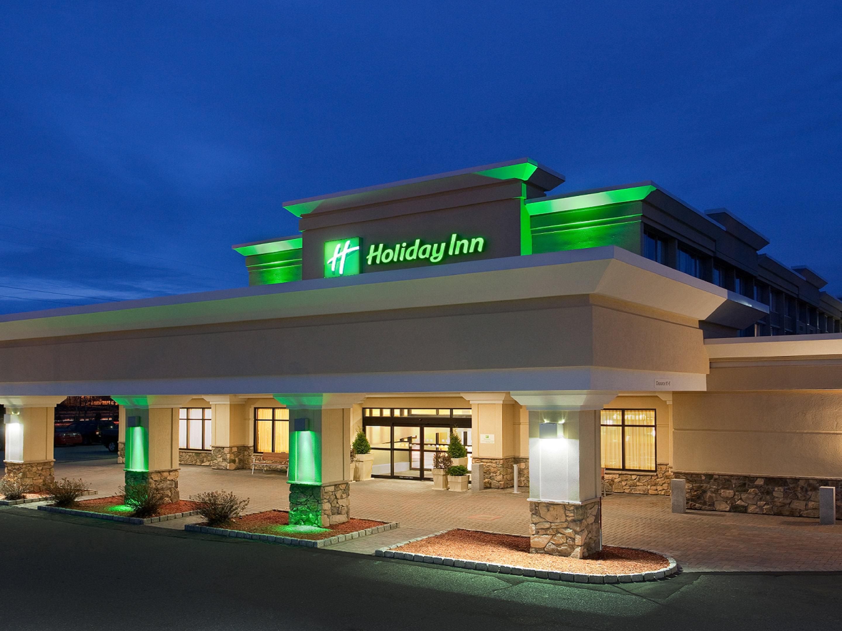 Holiday Inn Hotel & Suites Marlborough - Hotel Reviews ...