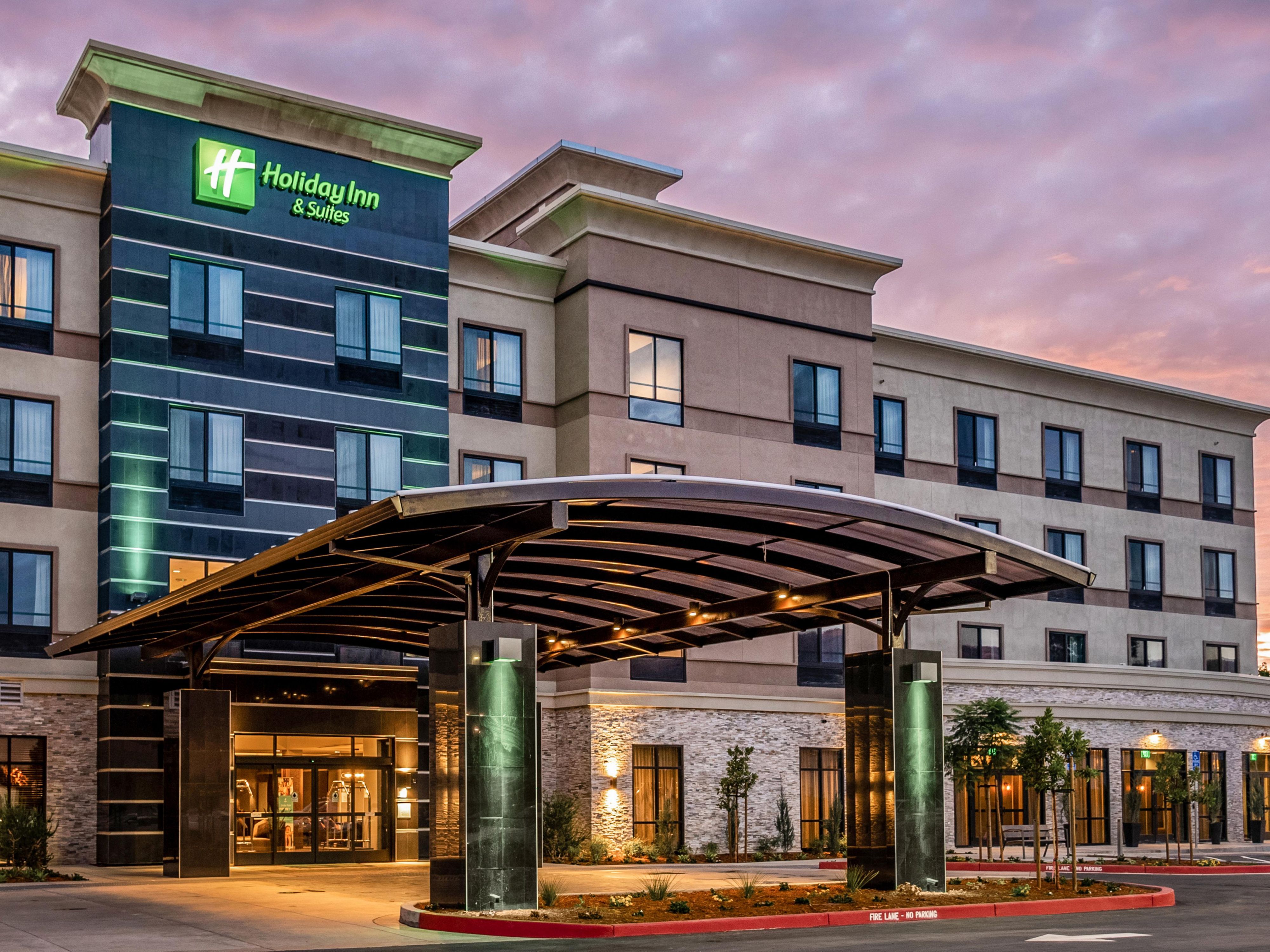 San Jose Airport Hotels Near Milpitas Holiday Inn Suites - 