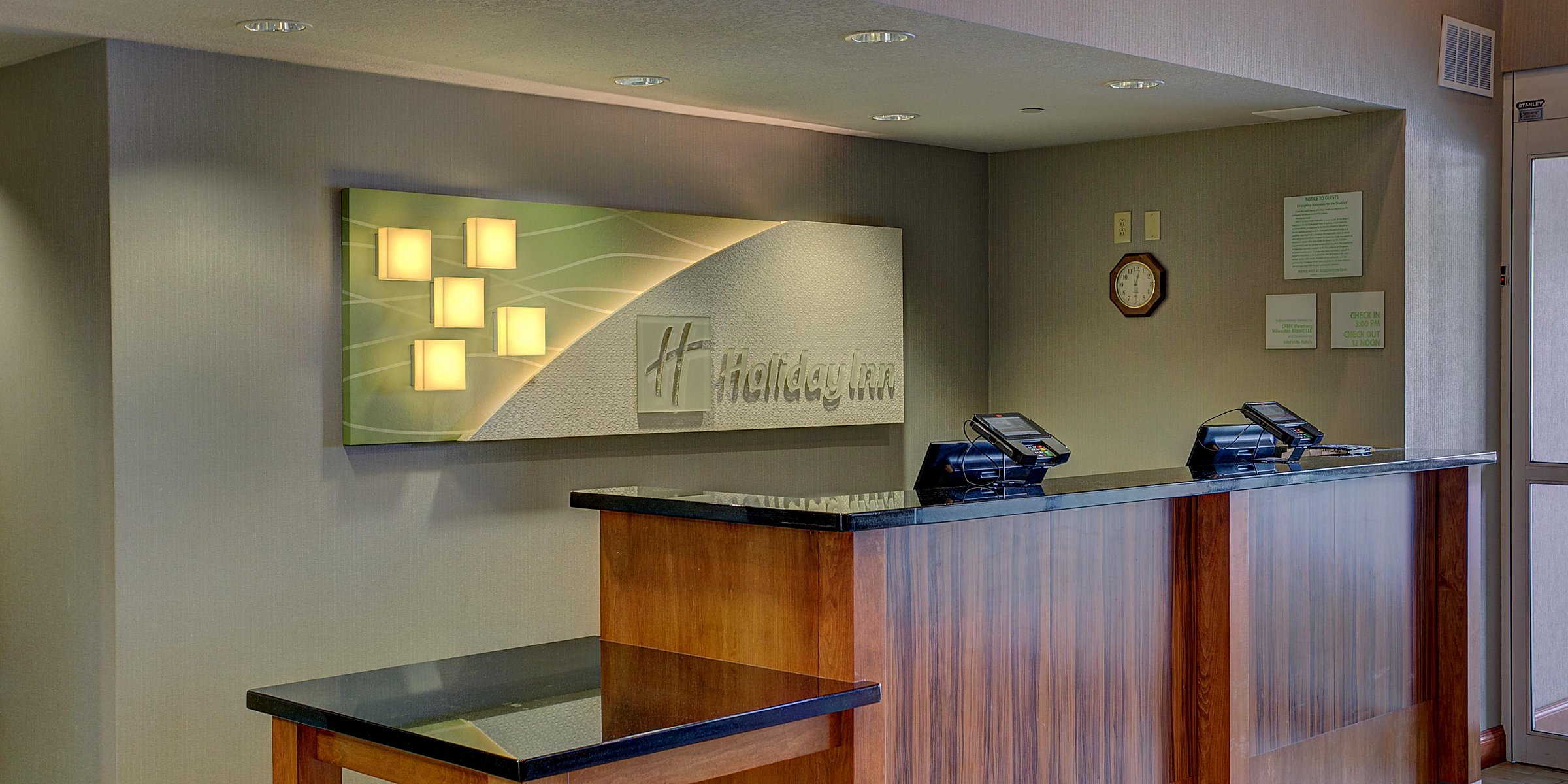 Milwaukee Airport Hotels With Pool Holiday Inn Suites