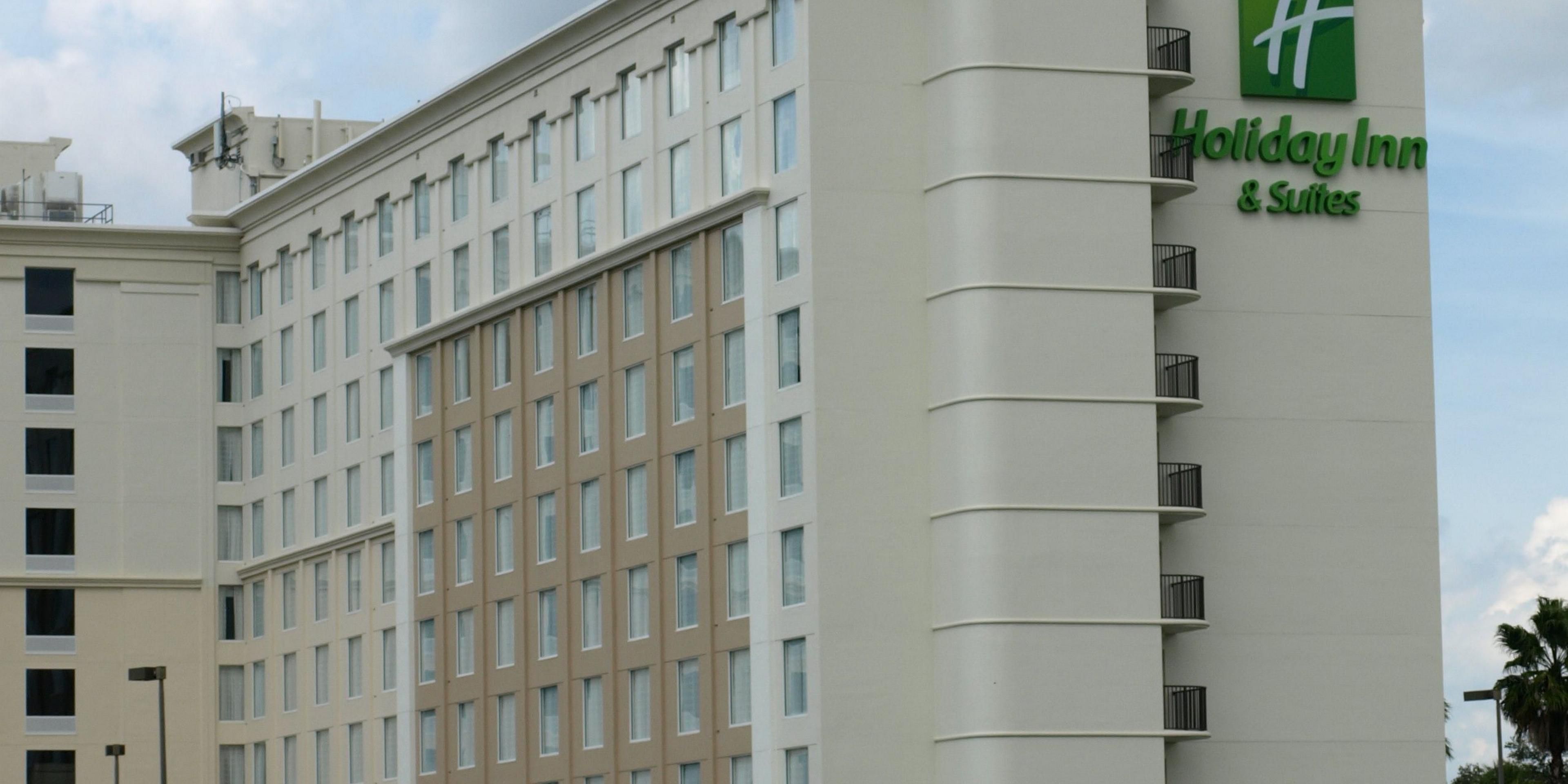 Kid Pet Friendly Hotels In Orlando Holiday Inn Suites Across