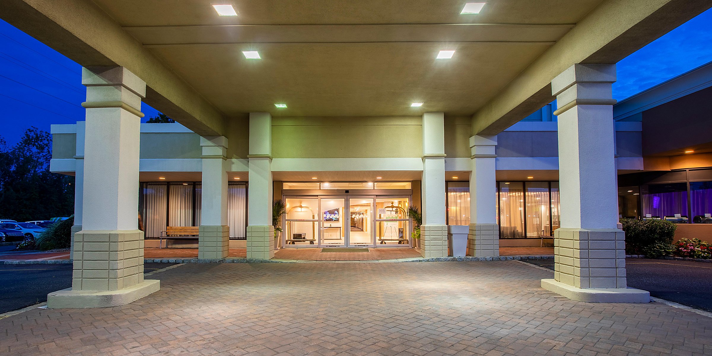 Parsippany Hotels In New Jersey Holiday Inn Suites Parsippany