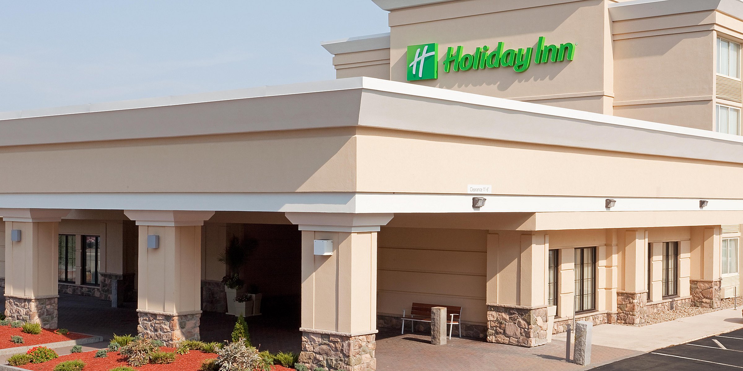 Boston Hotels In Peabody Ma With Pools Holiday Inn Suites