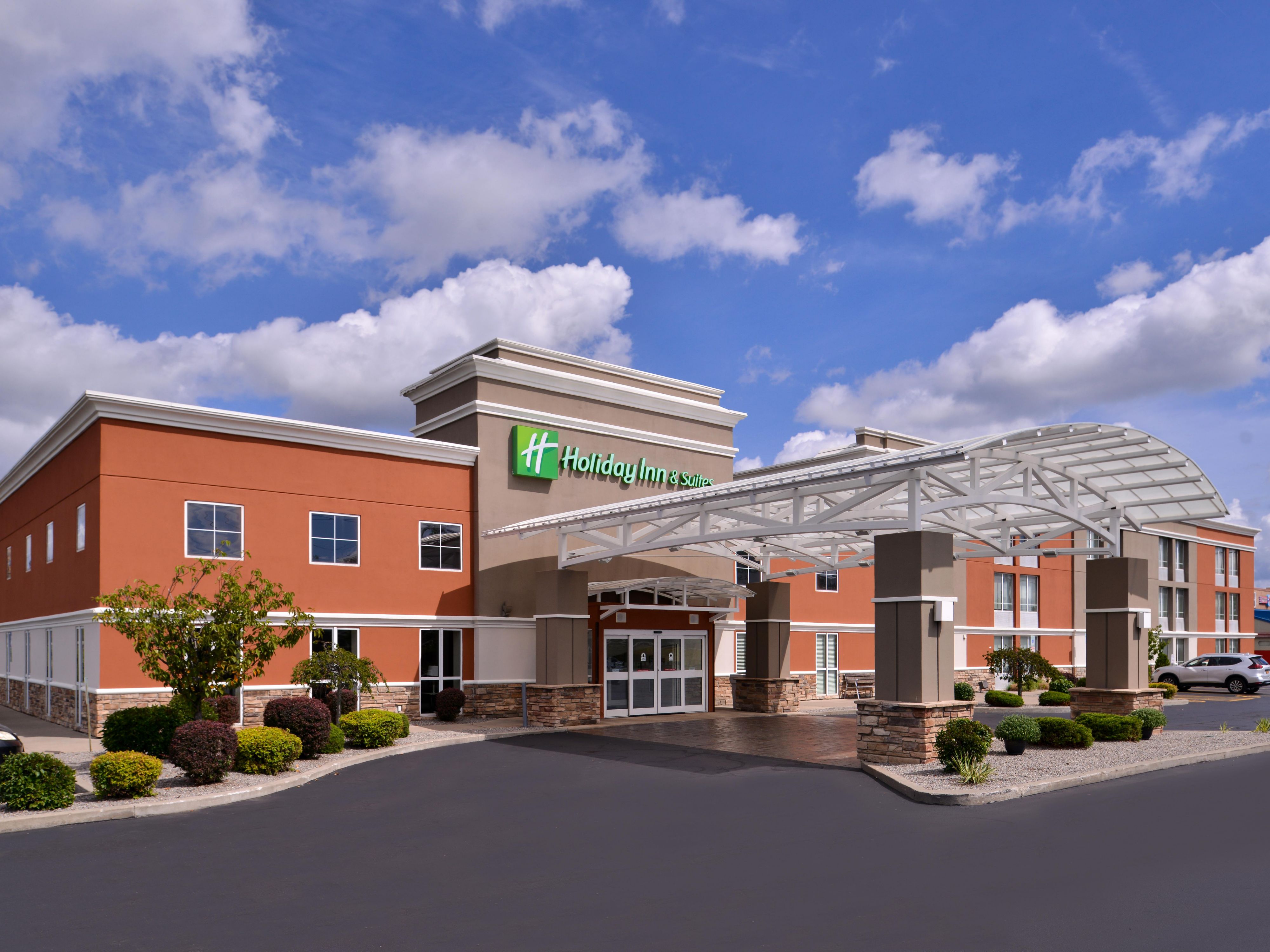 Family Rochester Hotels In New York City Holiday Inn Suites