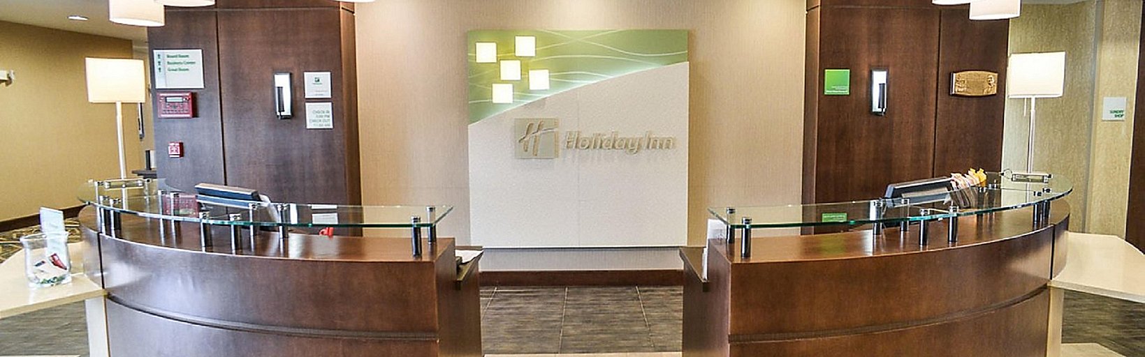 Hotels Near Fiesta Texas Utsa Holiday Inn Suites San