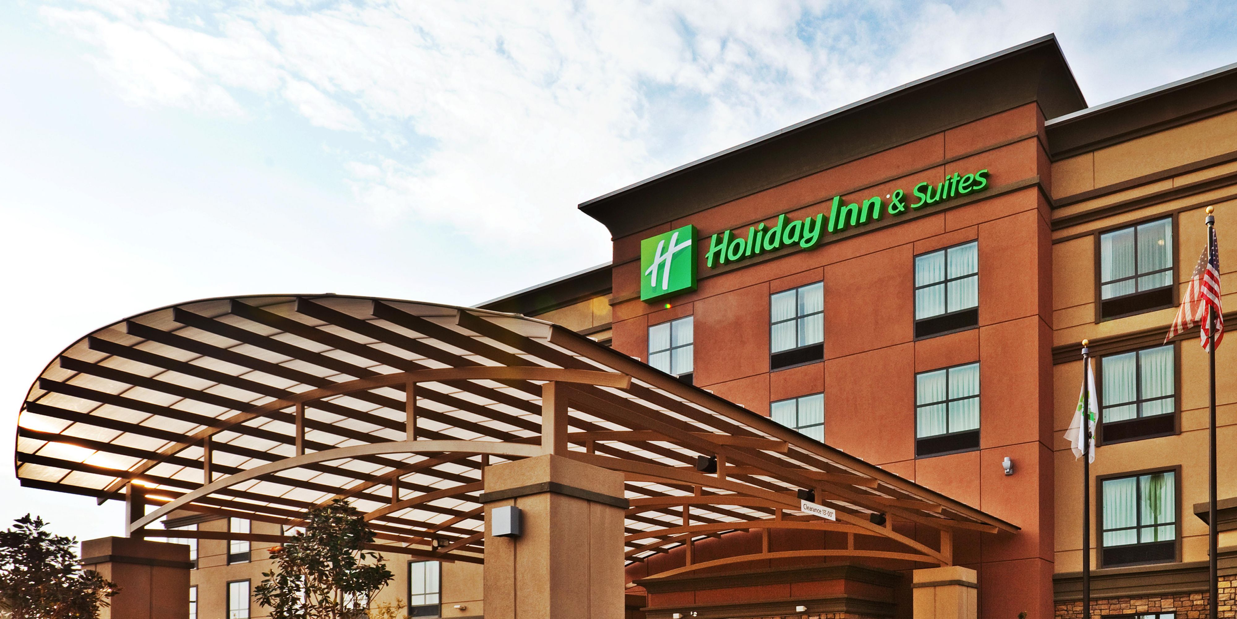 Hotels In Stillwater Ok Near Osu Holiday Inn Suites Stillwater - University West