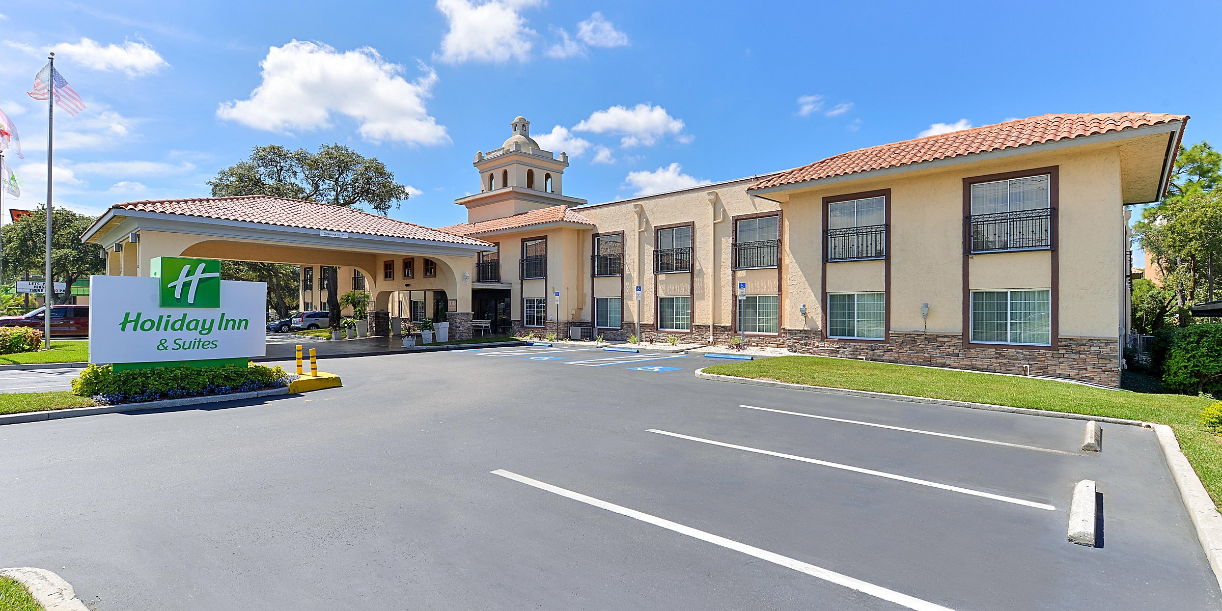 Busch Gardens Hotels Holiday Inn Suites Tampa N Busch