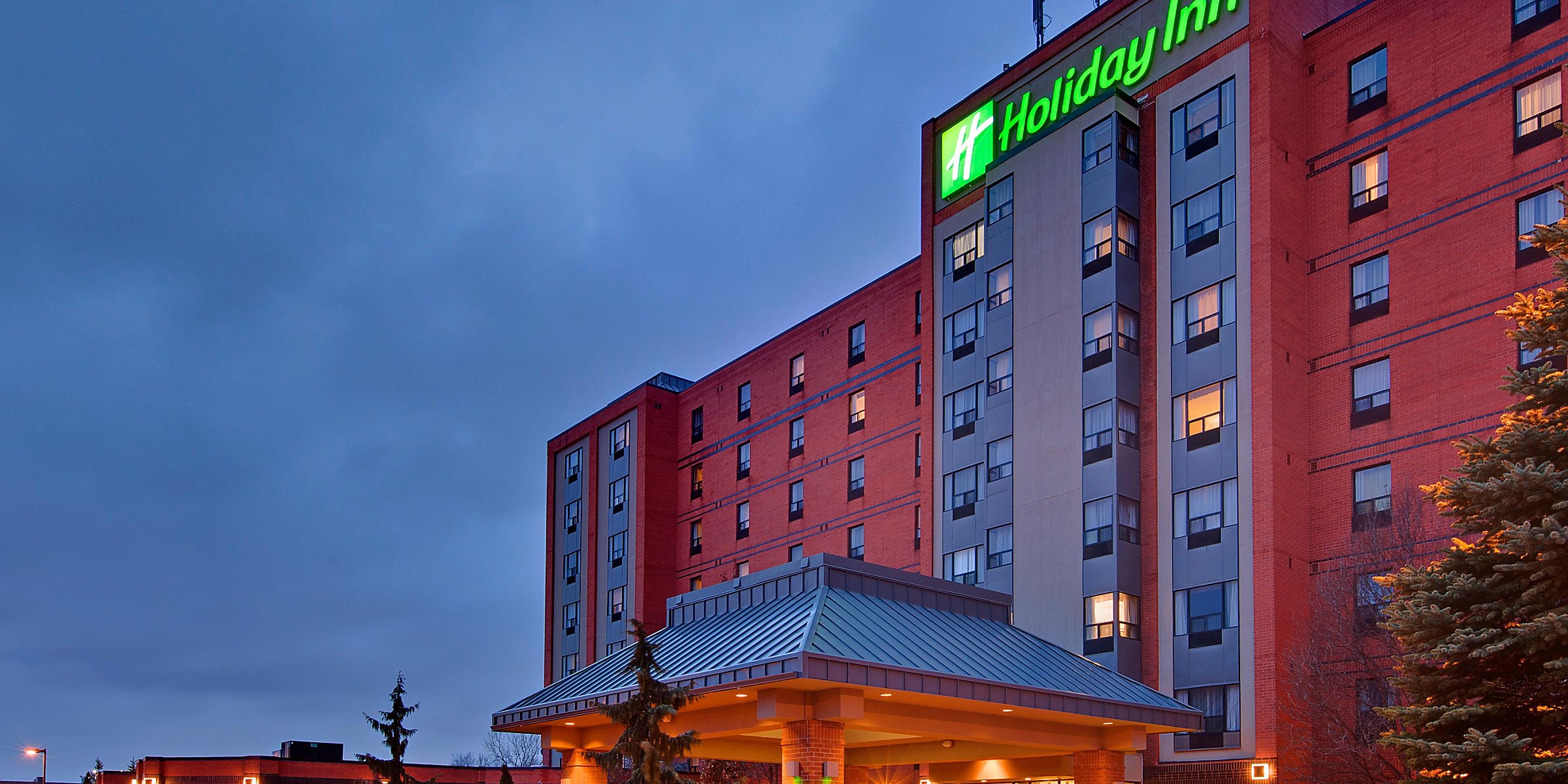 Holiday Inn Hotel Suites Windsor Ambassador Bridge Hotel By Ihg