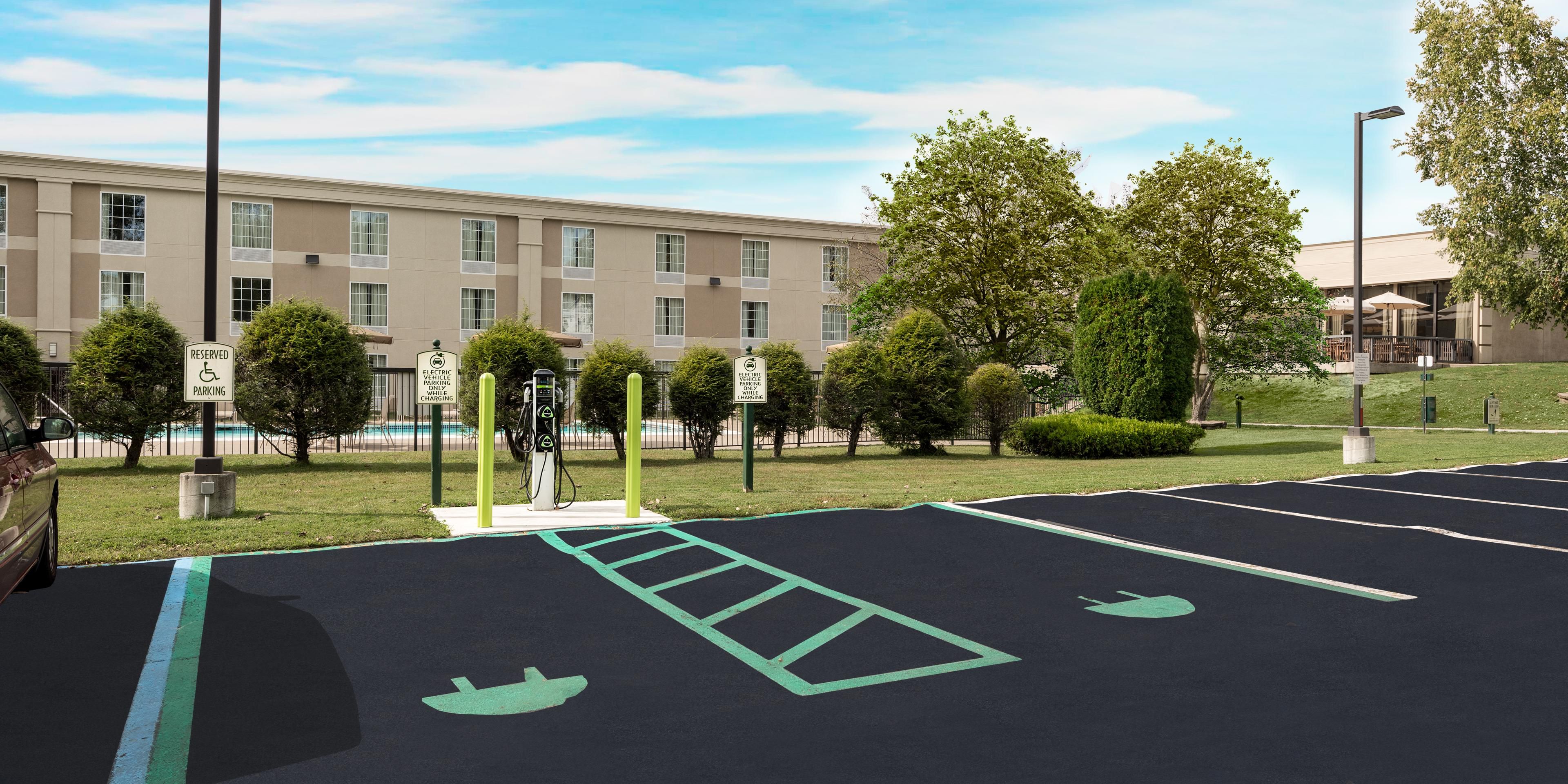 Promo 50 Off Roxana Holiday Inn Sri Lanka Hotel Room 1408