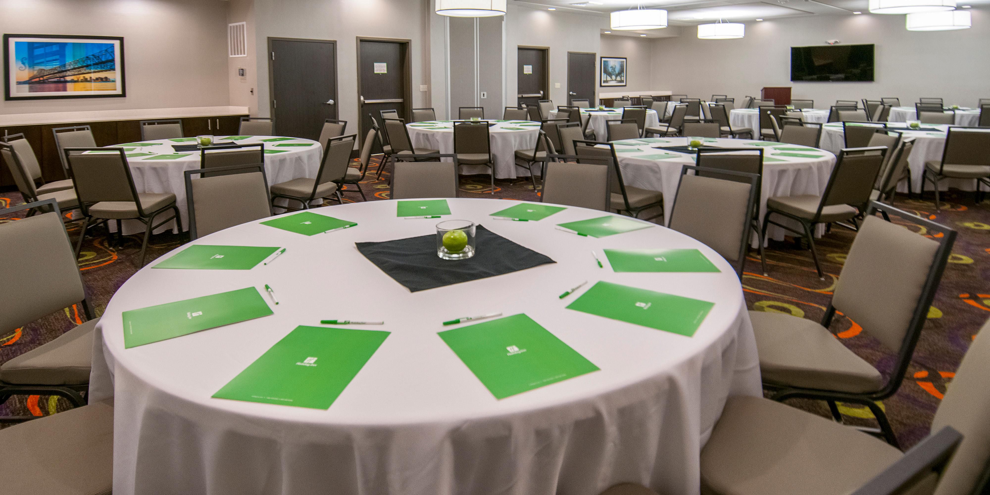 Hotels Closest To New Orleans Airport Holiday Inn New Orleans