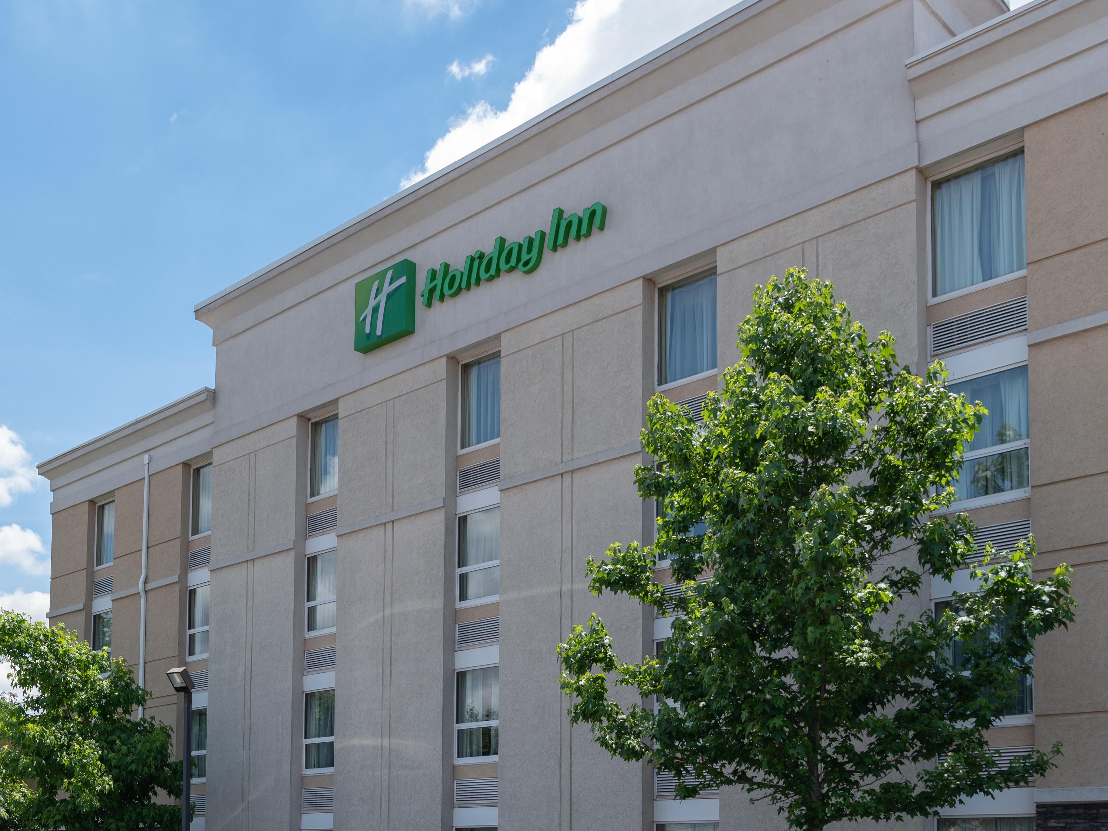 Hotels In Lansdale, PA Philadelphia Area With Pool Holiday Inn