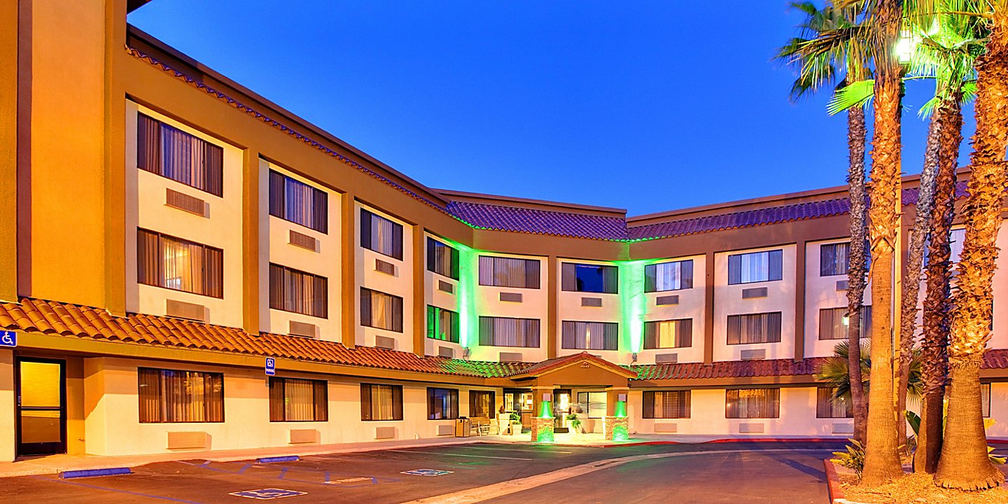 Hotels In La Mesa Ca Holiday Inn San Diego La Mesa