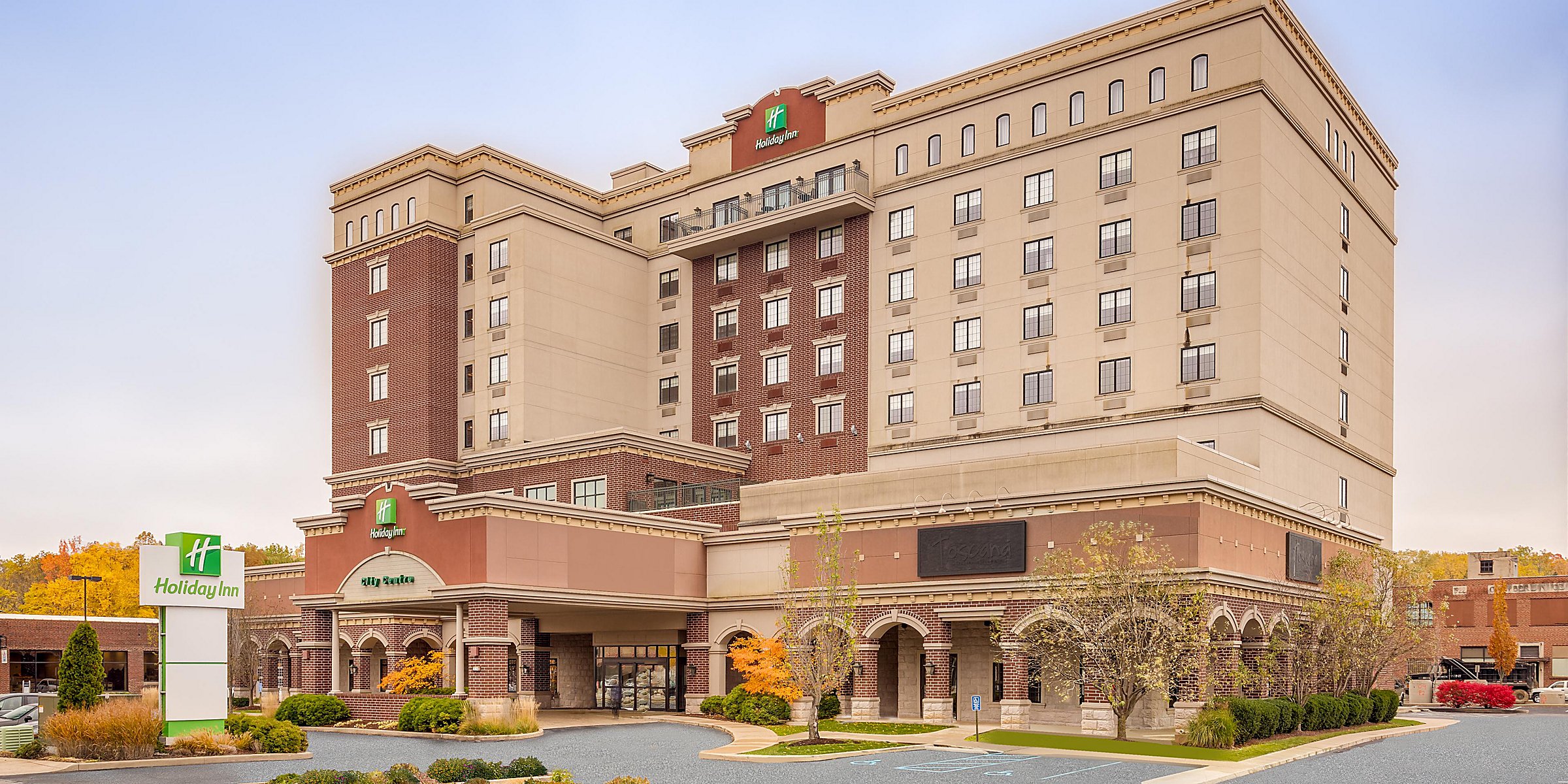 Hotels In Lafayette Indiana Holiday Inn Lafayette City Centre