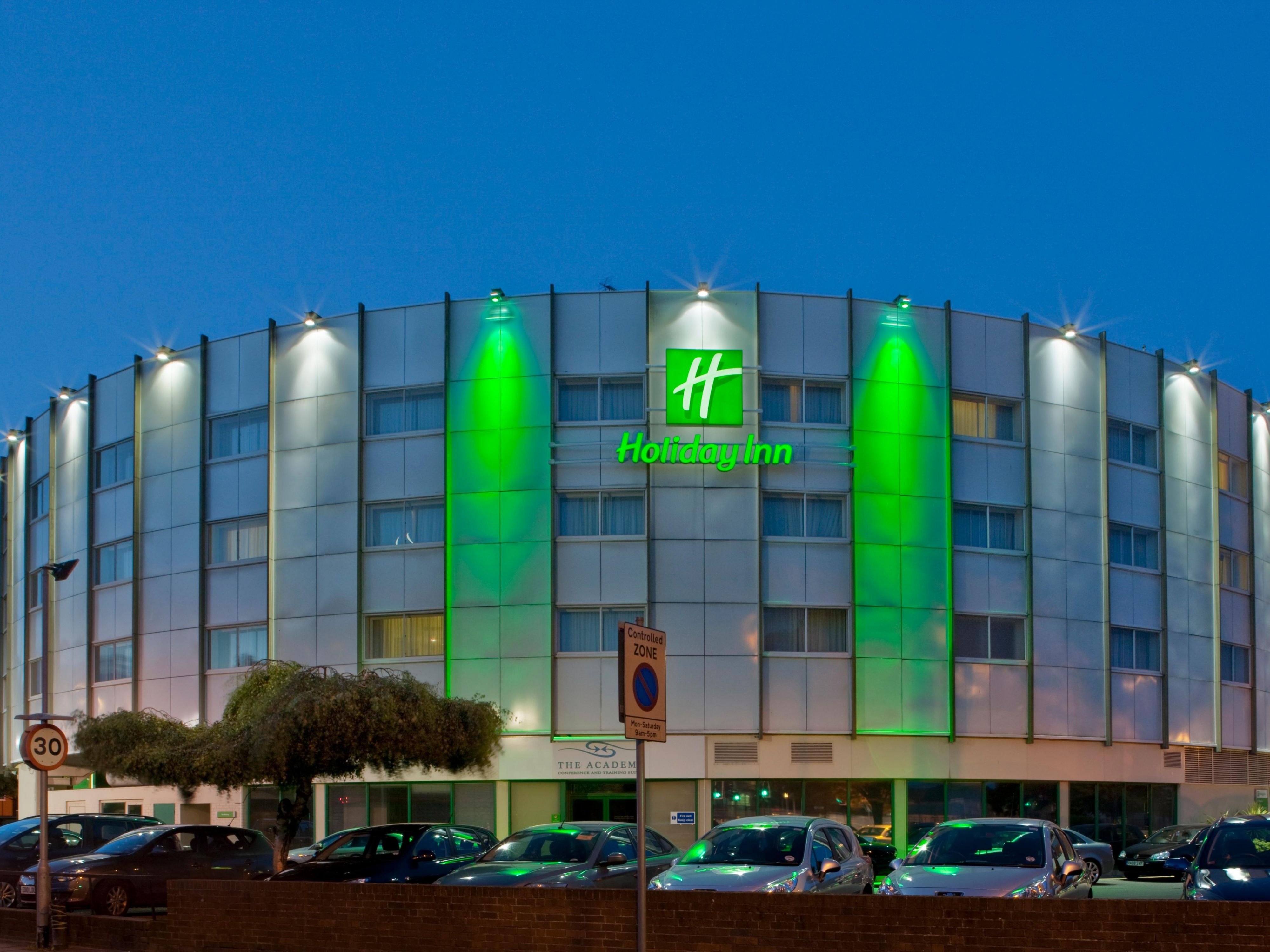 Airport Hotel: Holiday Inn London - Heathrow Ariel